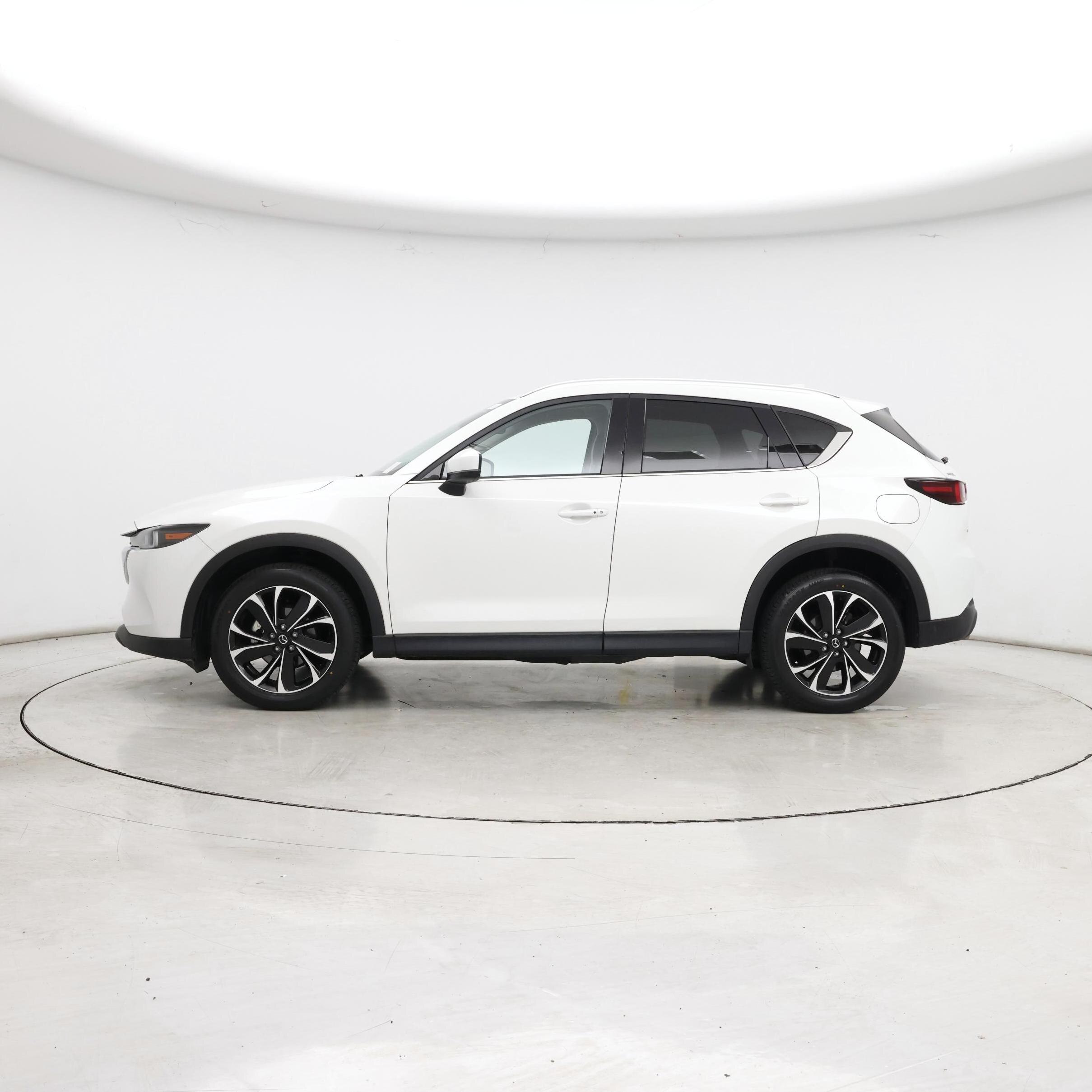 Thumbnail: 2023 Mazda CX-5 - 3