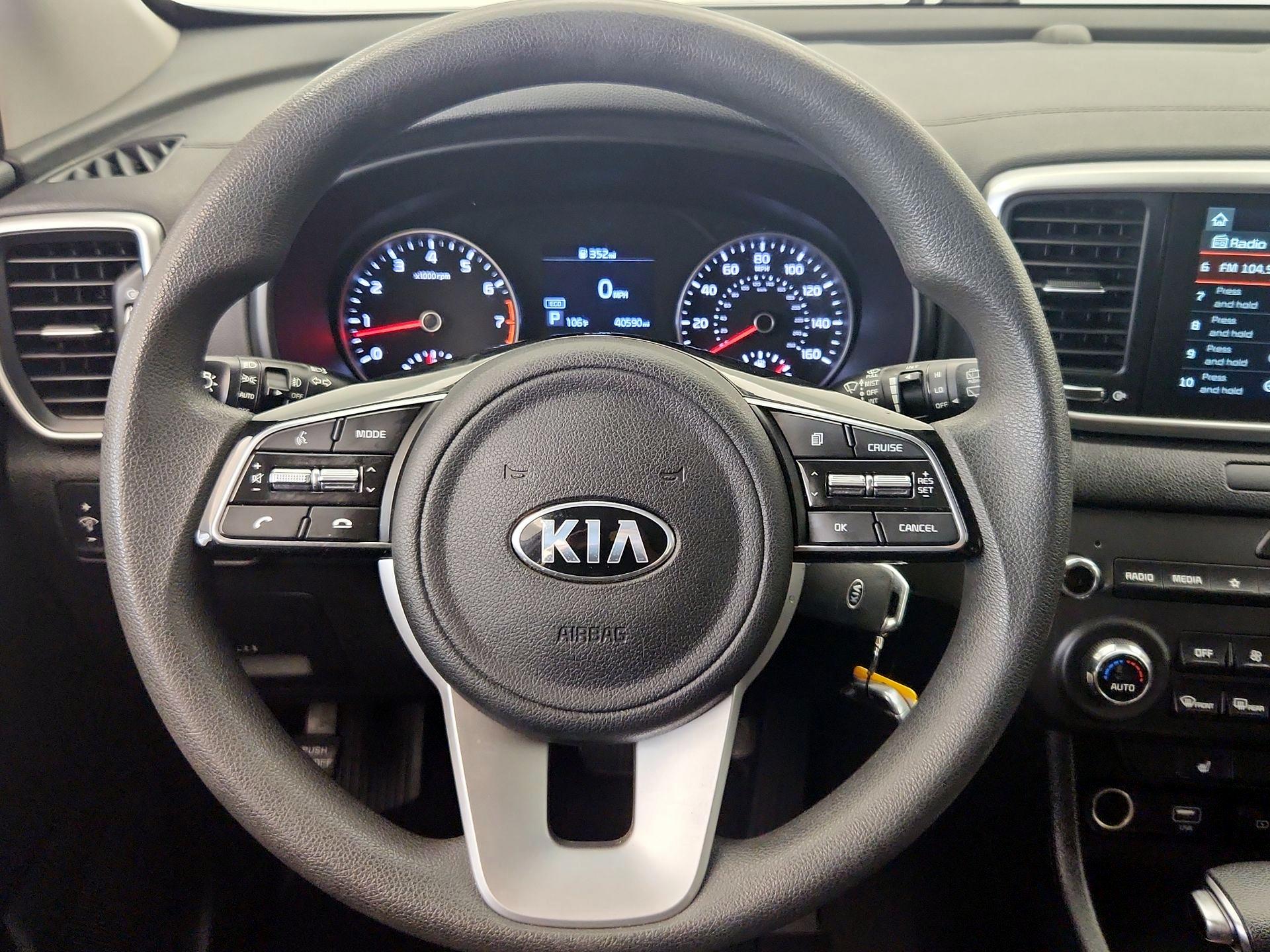 Thumbnail: 2021 Kia Sportage - 10