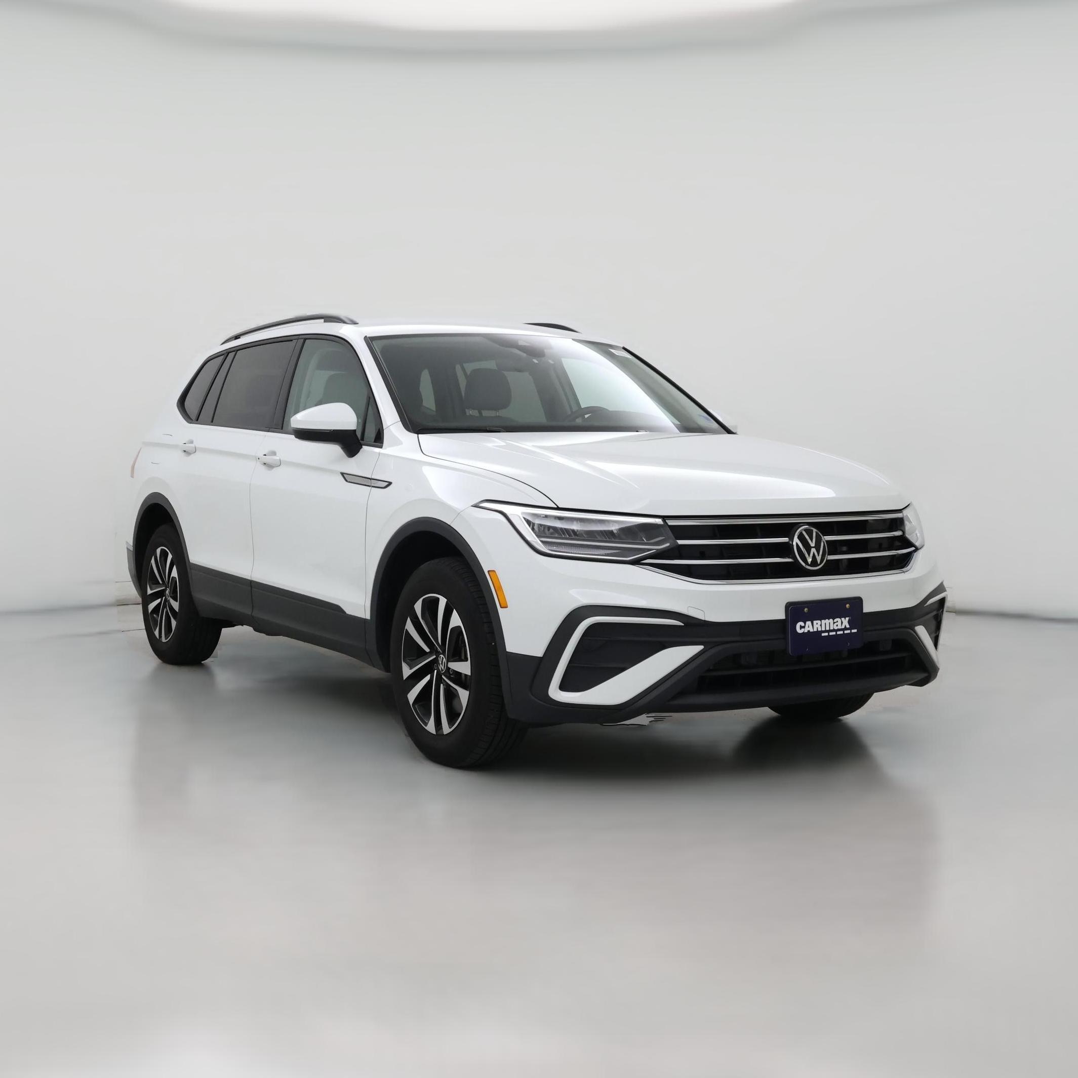 Thumbnail: 2024 Volkswagen Tiguan - 1