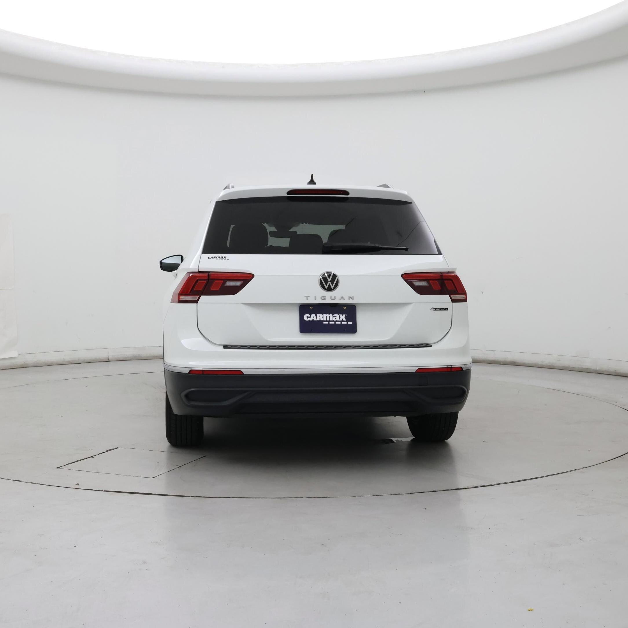 Thumbnail: 2024 Volkswagen Tiguan - 6