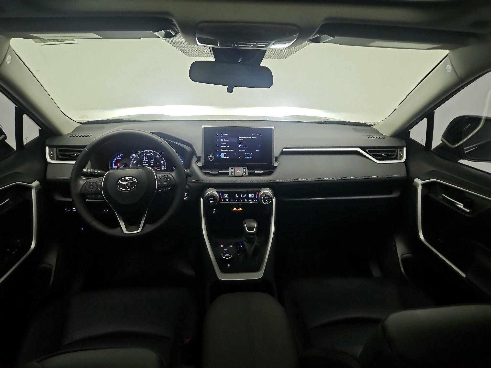 Thumbnail: 2024 Toyota RAV4 - 9