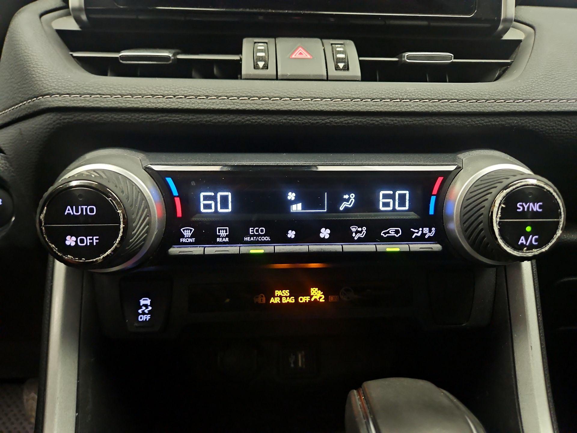 Thumbnail: 2024 Toyota RAV4 - 16