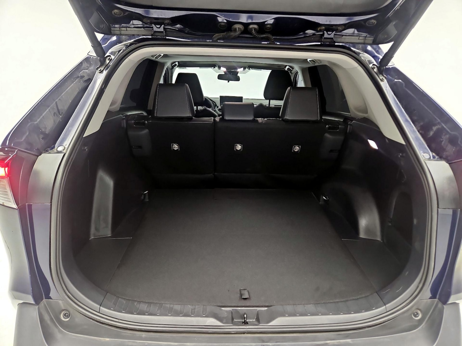 2024 Toyota RAV4 XLE Premium - Photo 22