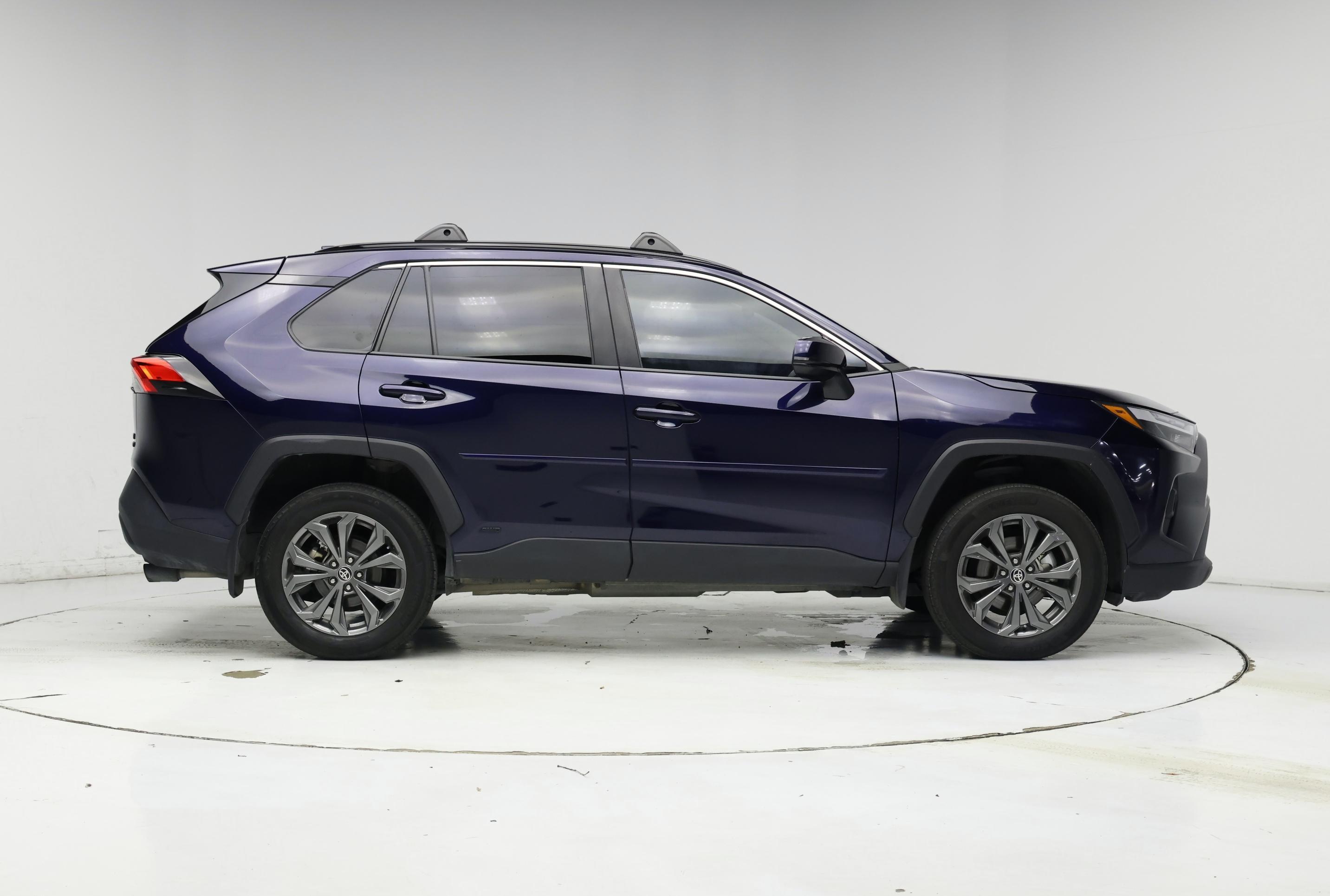Thumbnail: 2024 Toyota RAV4 - 7