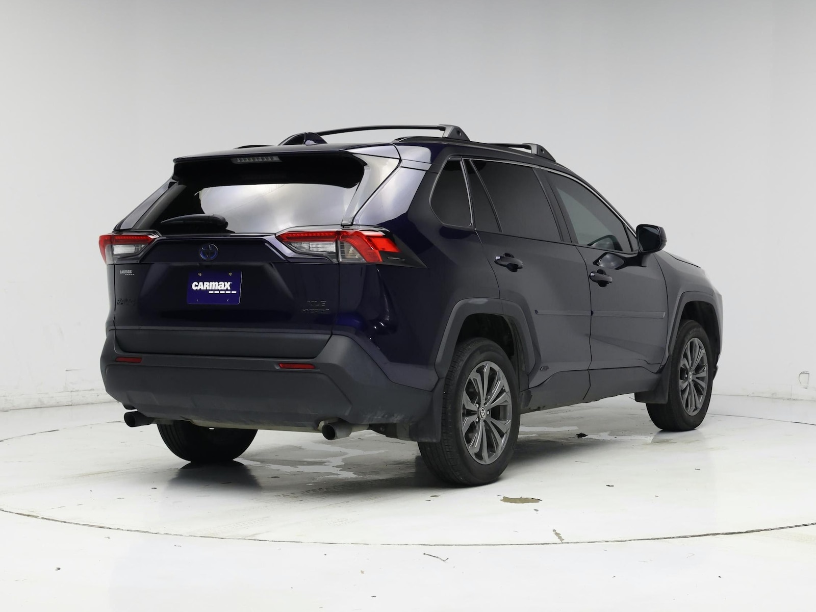 2024 Toyota RAV4 XLE Premium - Photo 9