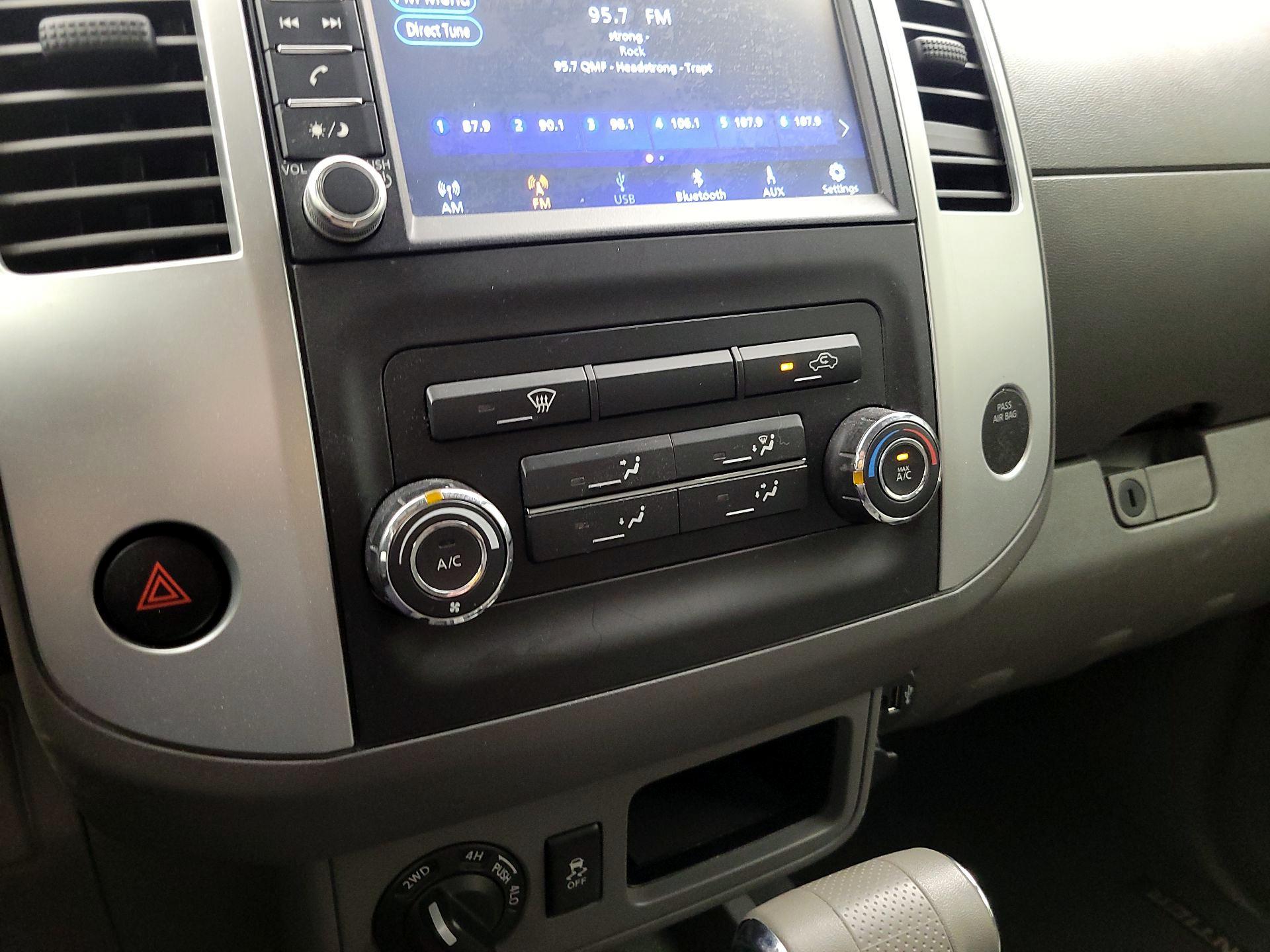 Thumbnail: 2019 Nissan Frontier - 16