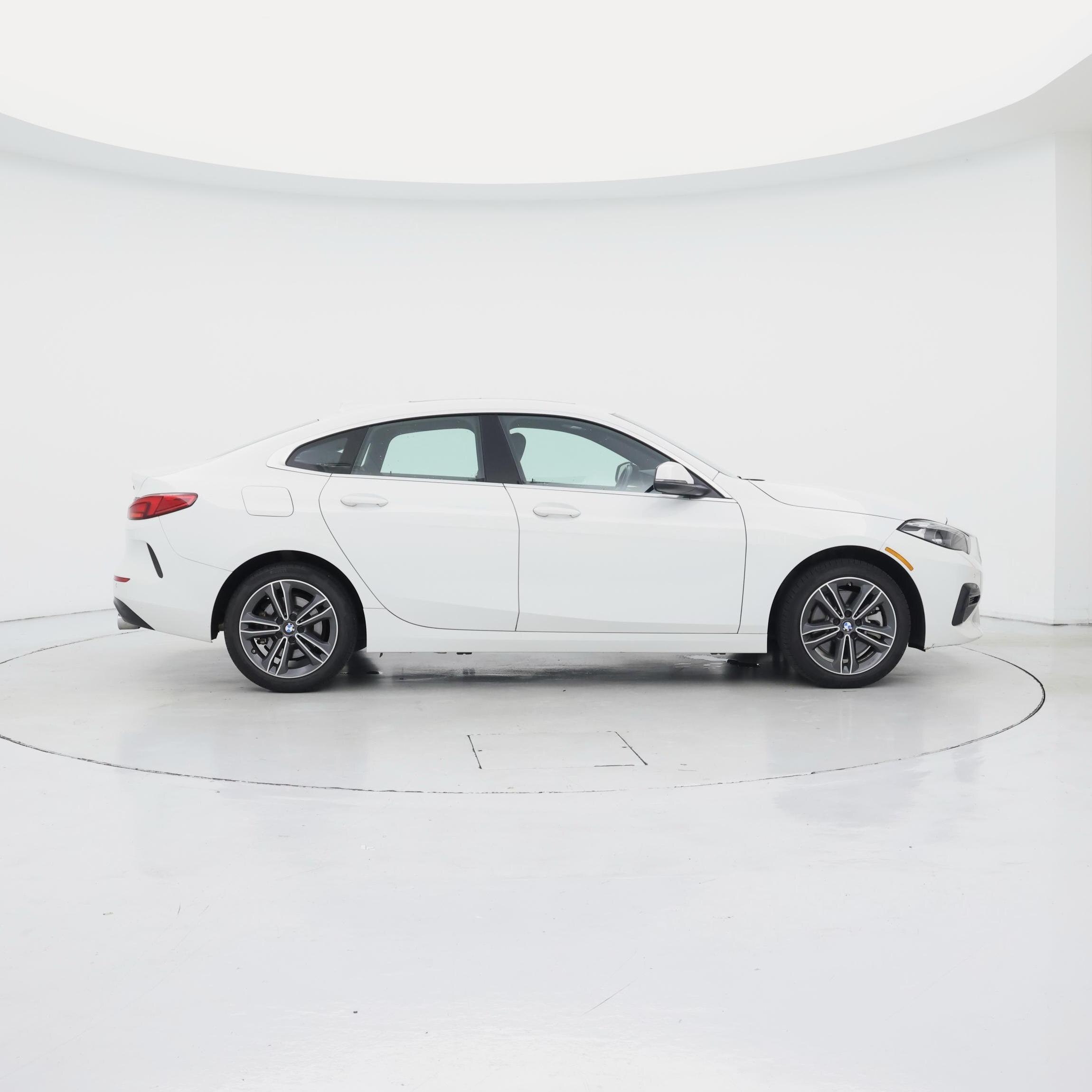 Thumbnail: 2023 BMW 2 Series - 7