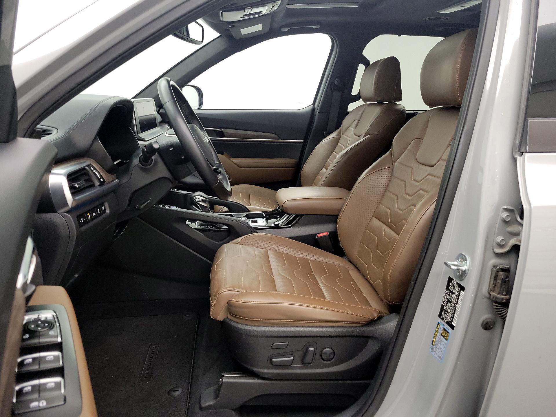 Thumbnail: 2022 Kia Telluride - 11
