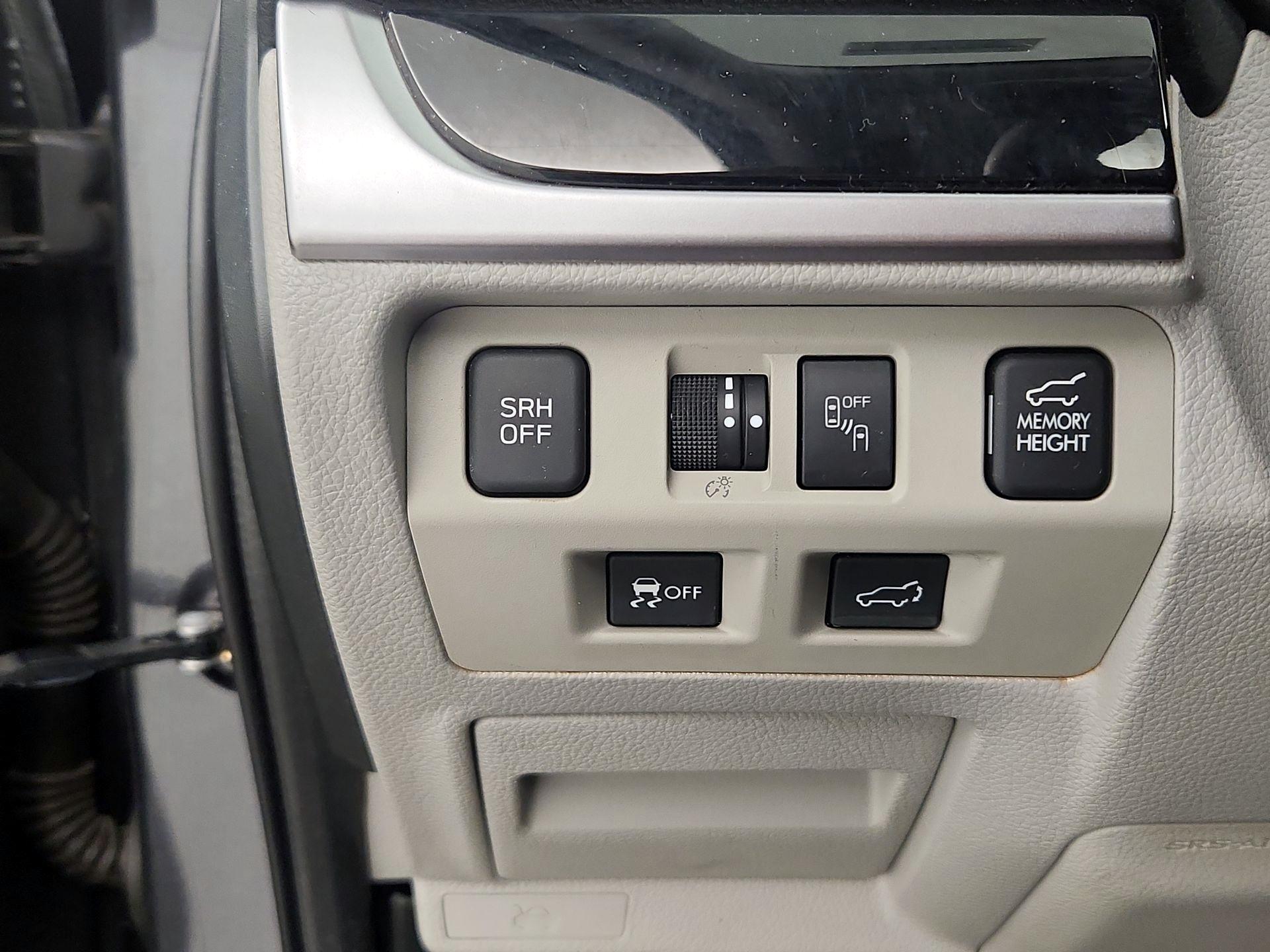 Thumbnail: 2017 Subaru Forester - 13