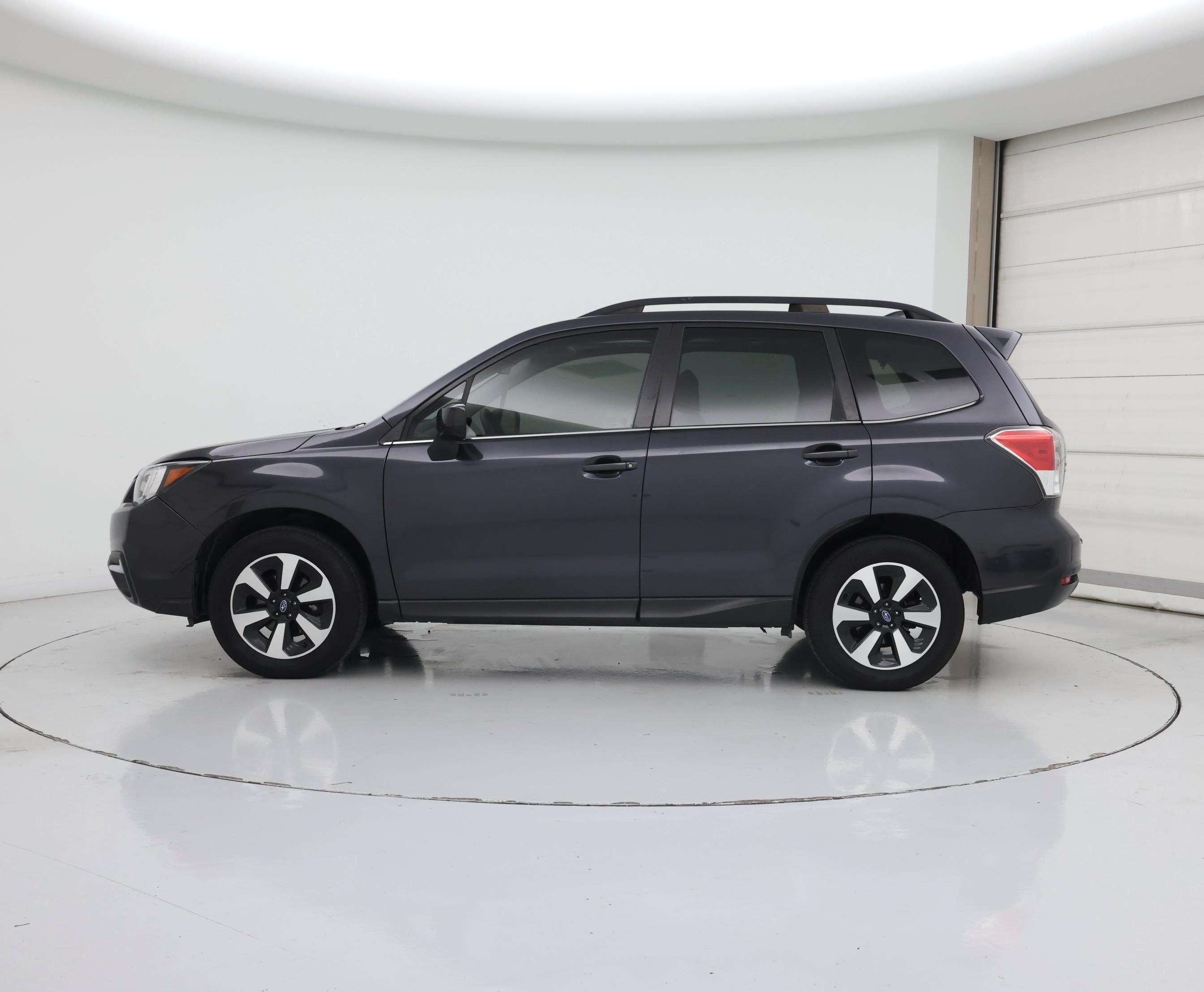 Thumbnail: 2017 Subaru Forester - 3