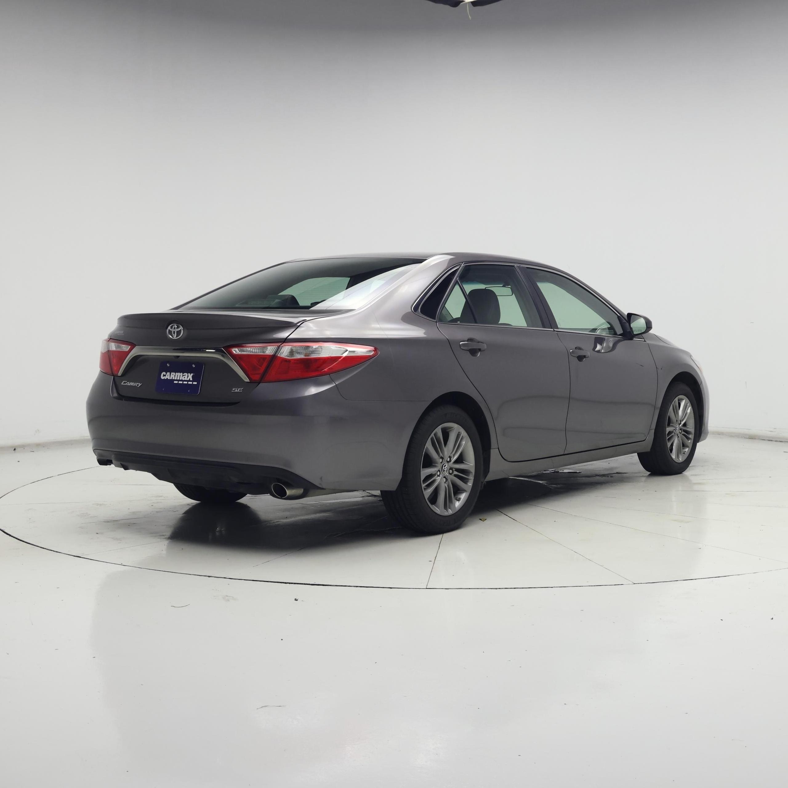 Thumbnail: 2017 Toyota Camry - 8