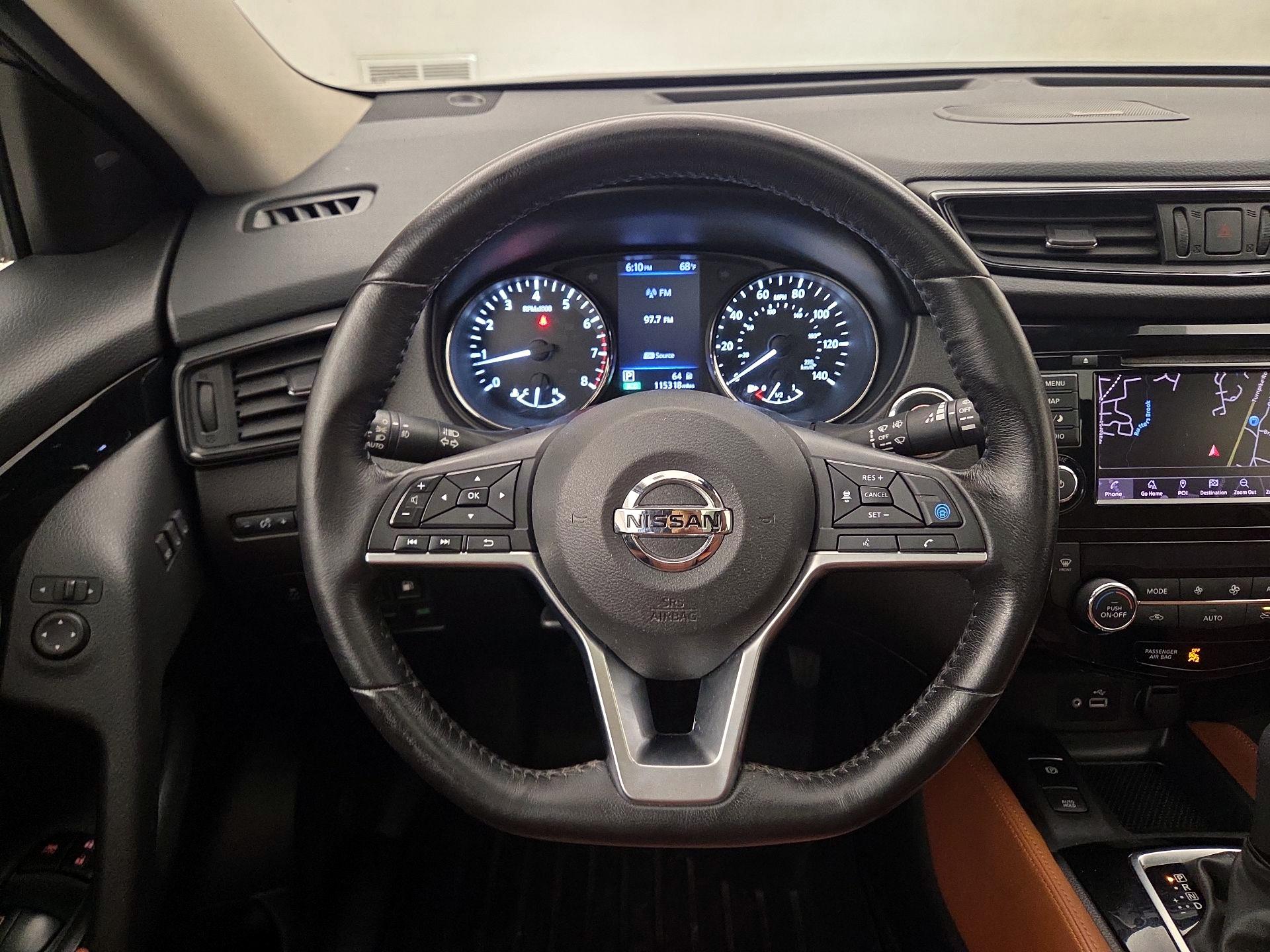 Thumbnail: 2018 Nissan Rogue - 10