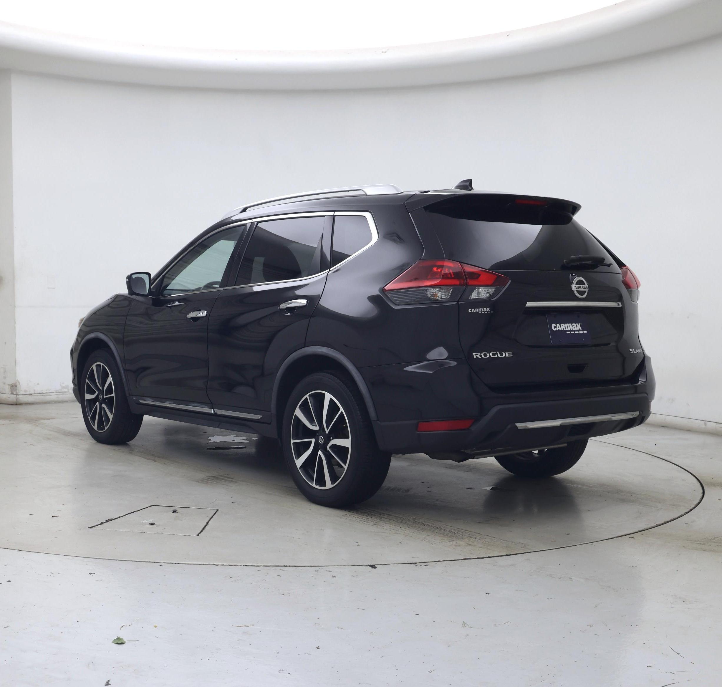 Thumbnail: 2018 Nissan Rogue - 2