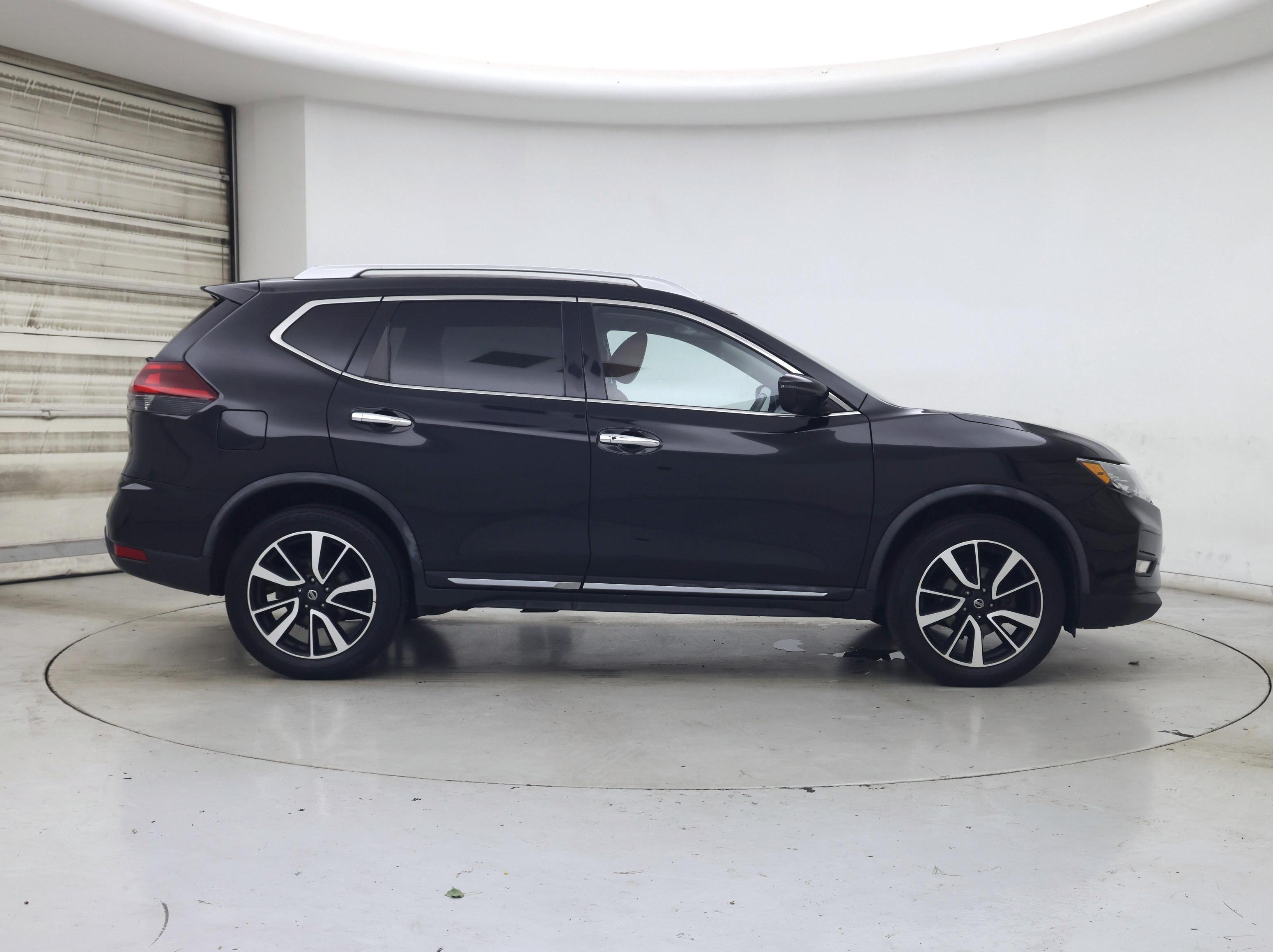 Thumbnail: 2018 Nissan Rogue - 7