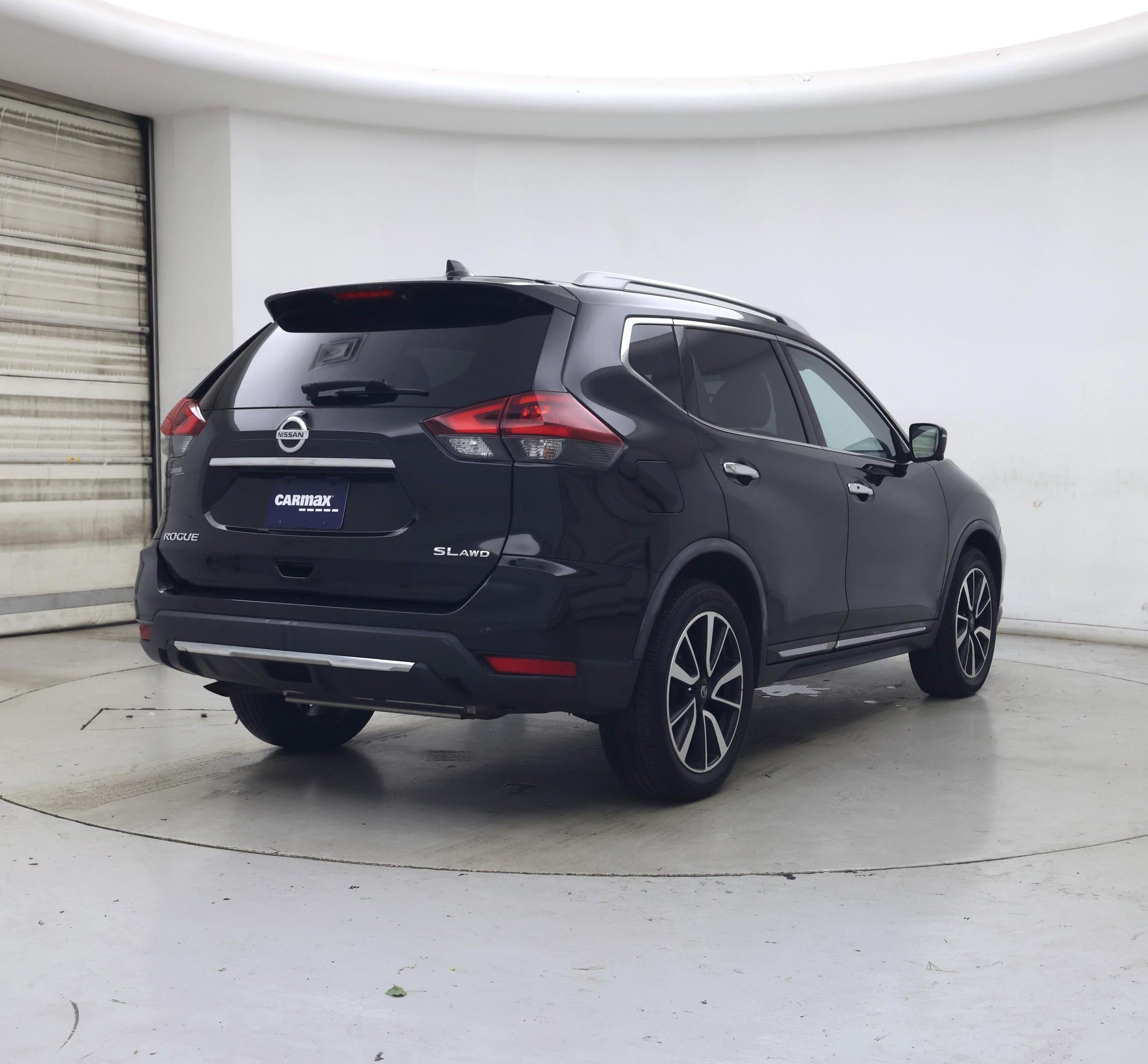 Thumbnail: 2018 Nissan Rogue - 8