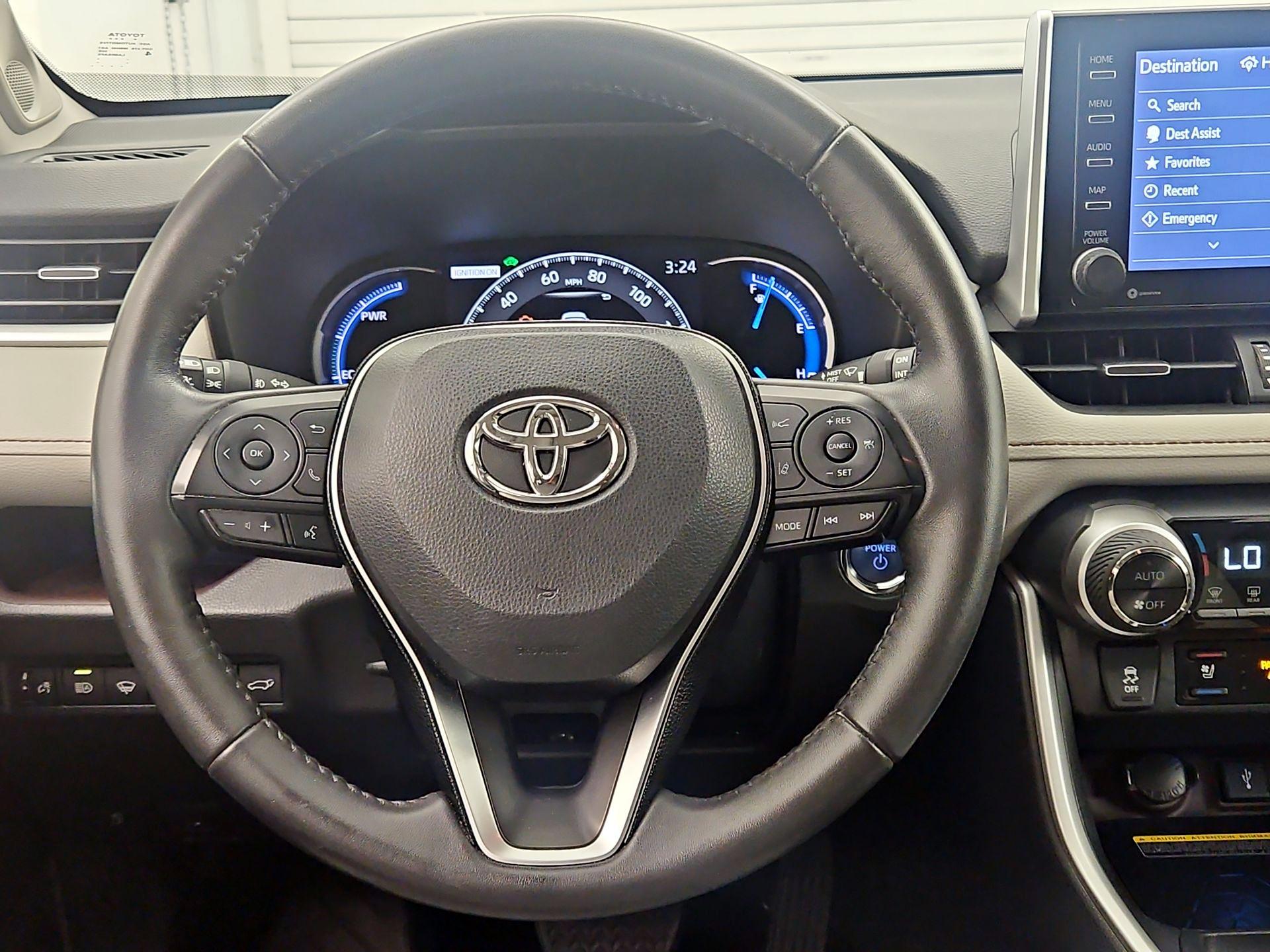 Thumbnail: 2020 Toyota RAV4 - 10