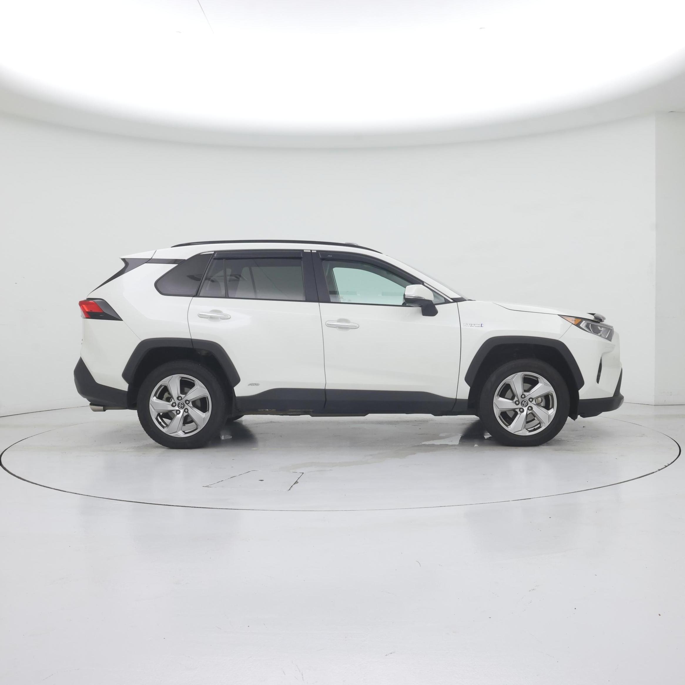 Thumbnail: 2020 Toyota RAV4 - 7