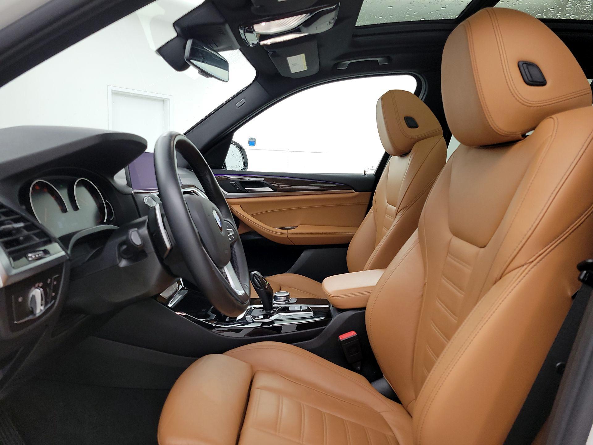 Thumbnail: 2021 BMW X3 - 11