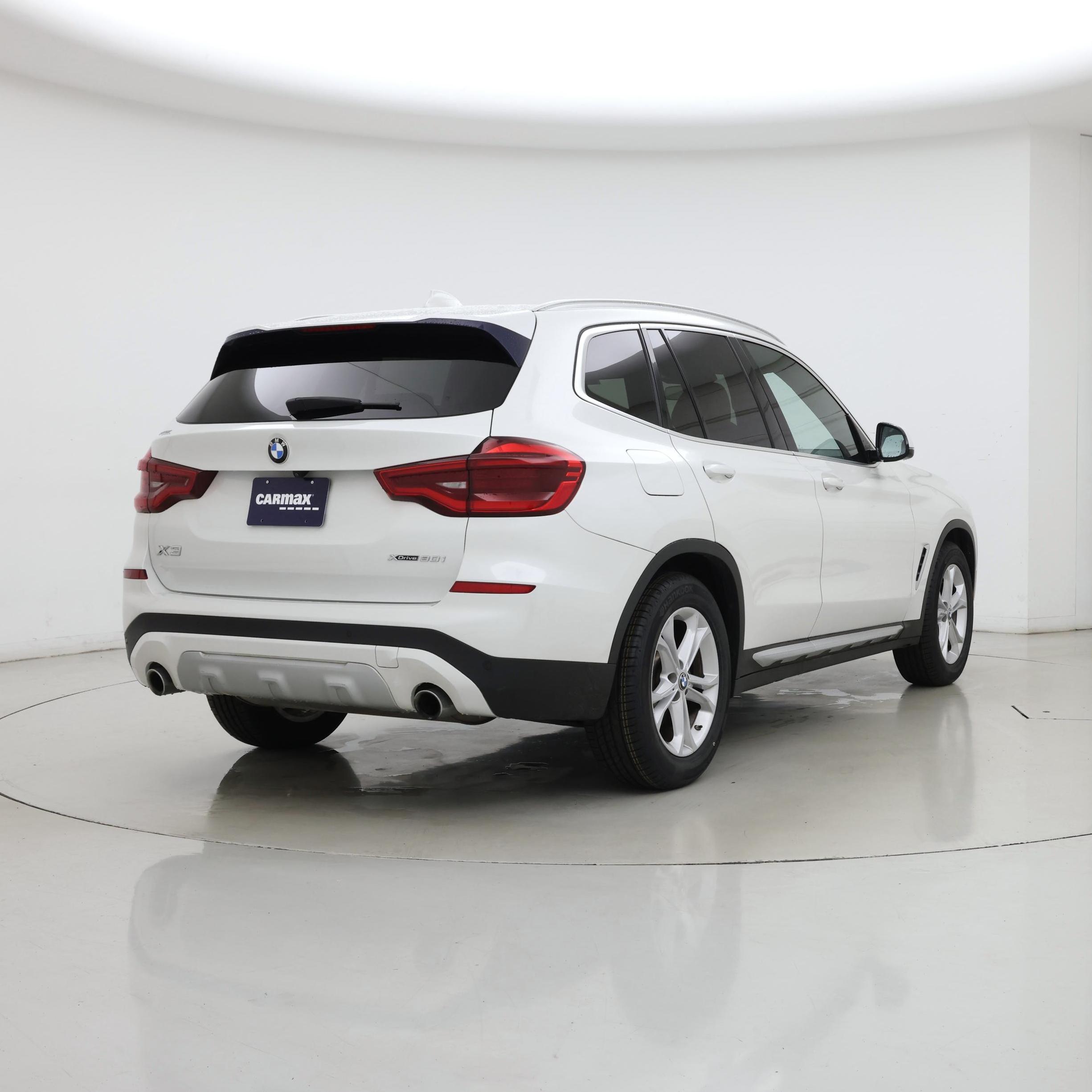 Thumbnail: 2021 BMW X3 - 8
