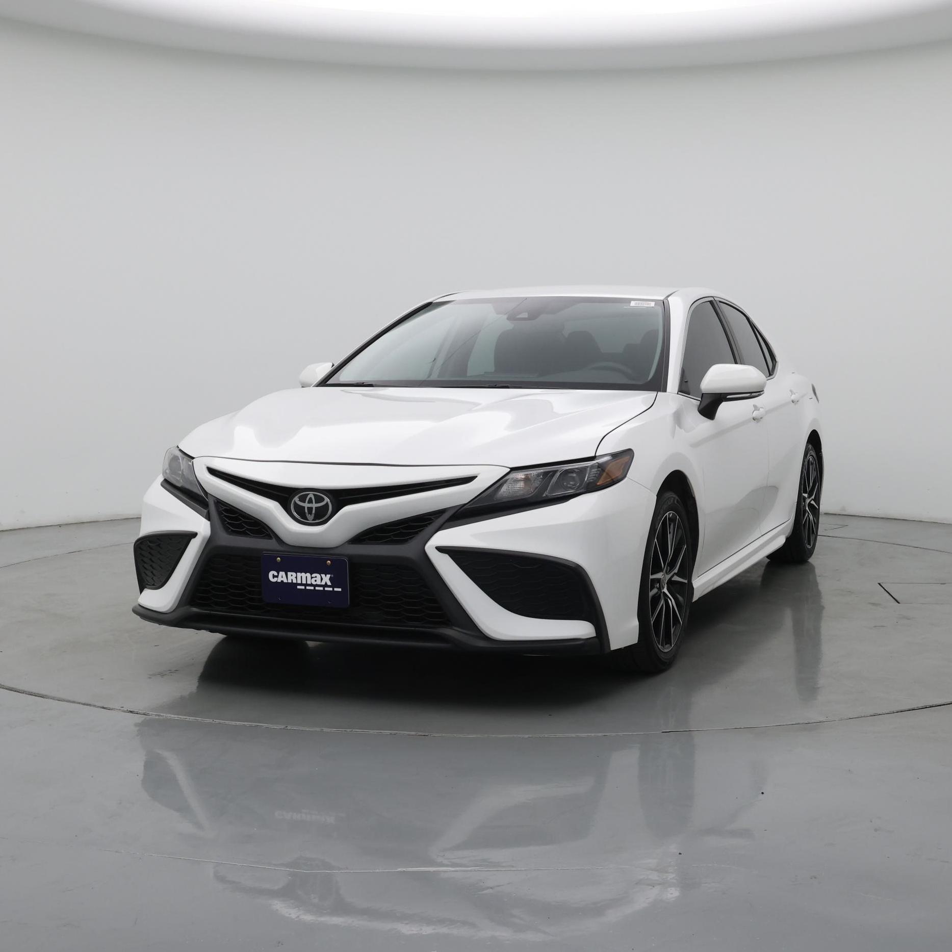 Thumbnail: 2023 Toyota Camry - 4