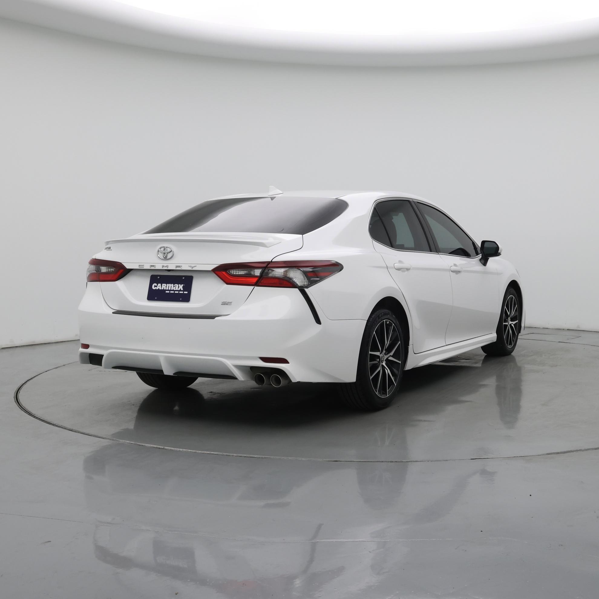 Thumbnail: 2023 Toyota Camry - 8