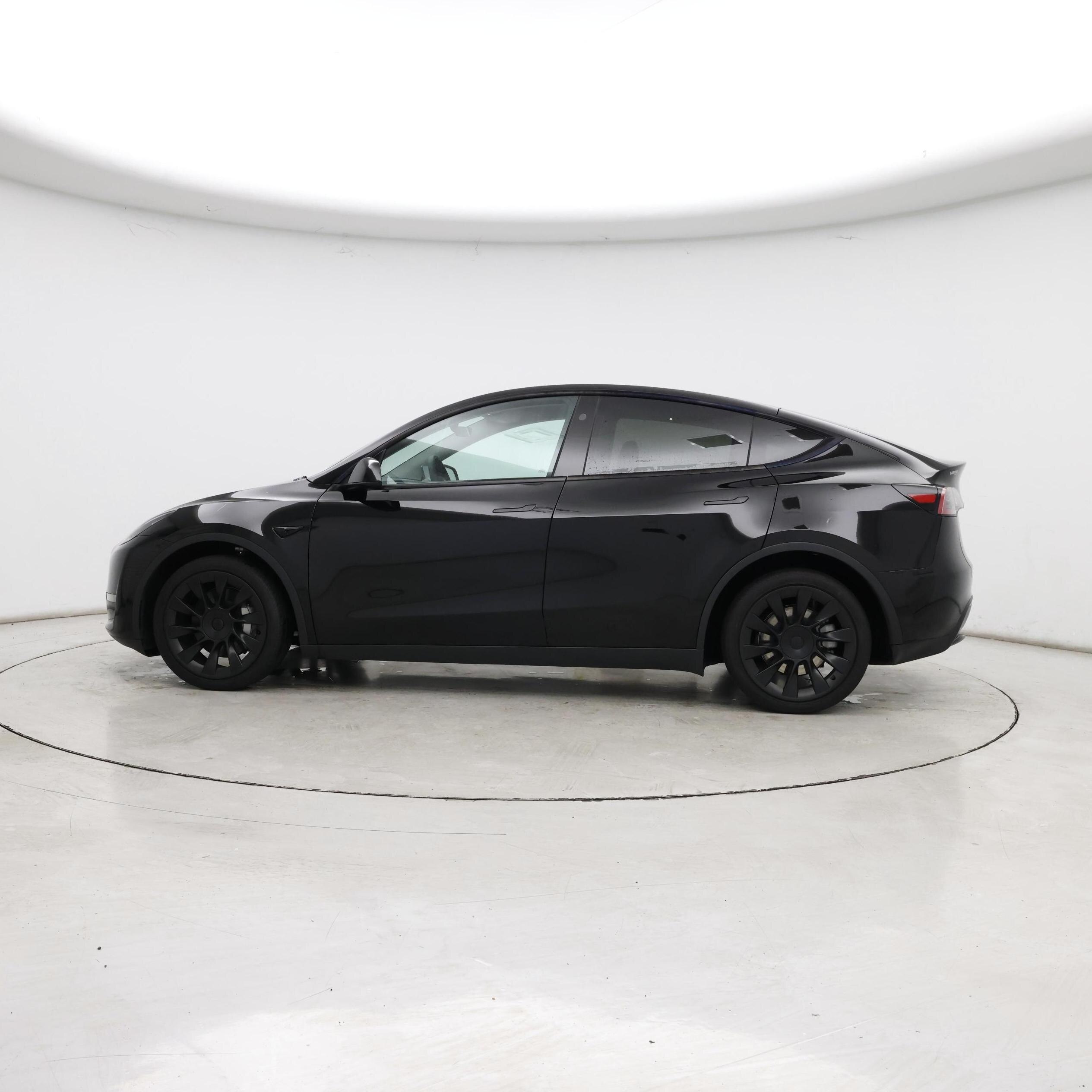Thumbnail: 2024 Tesla Model Y - 3