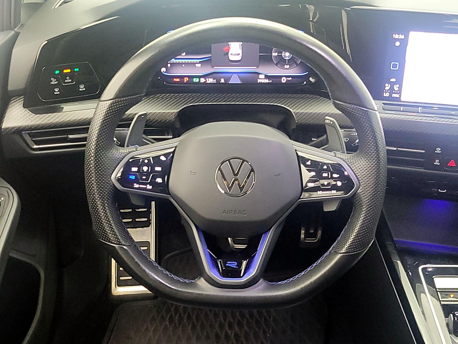 Thumbnail: 2023 Volkswagen Golf - 10