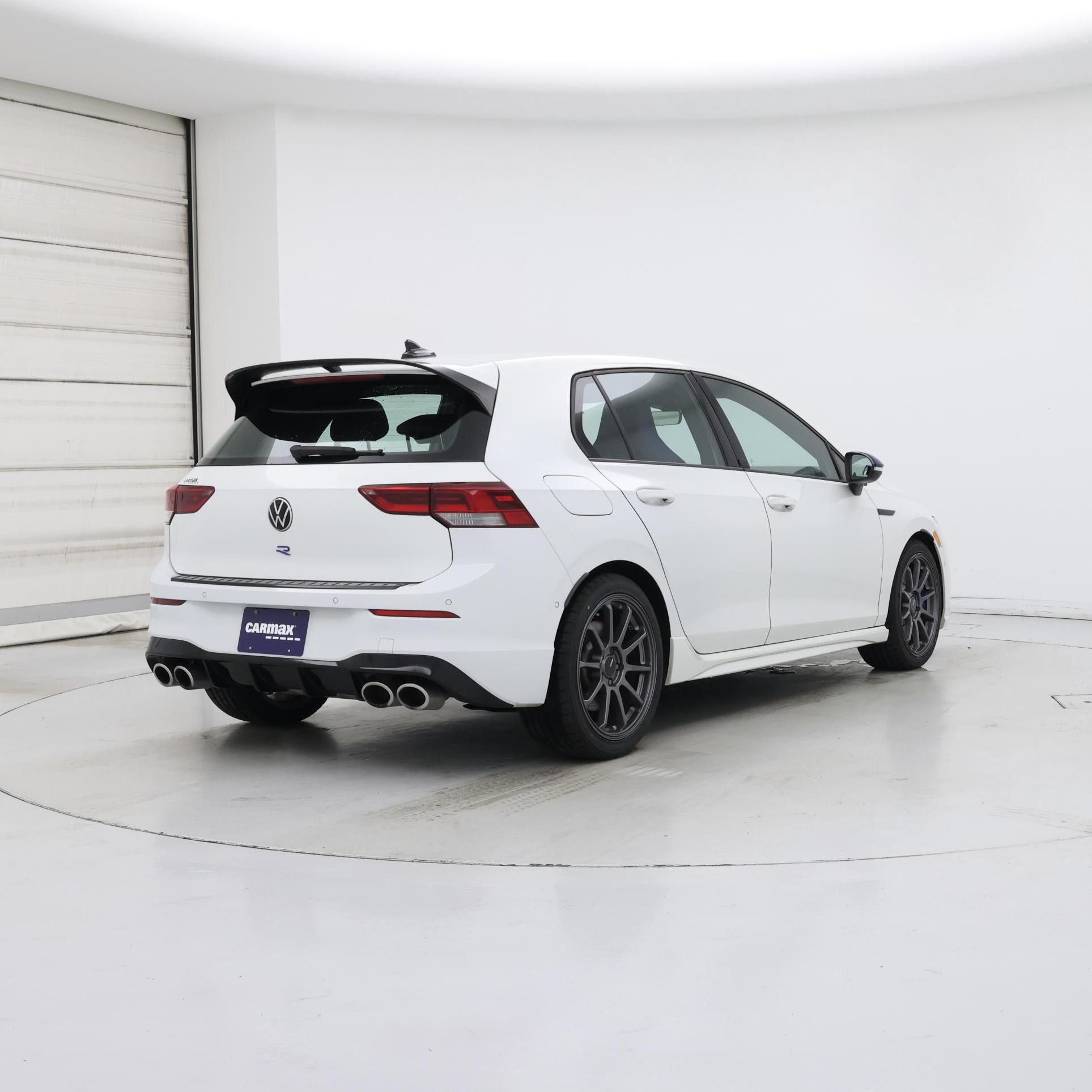 Thumbnail: 2023 Volkswagen Golf - 8