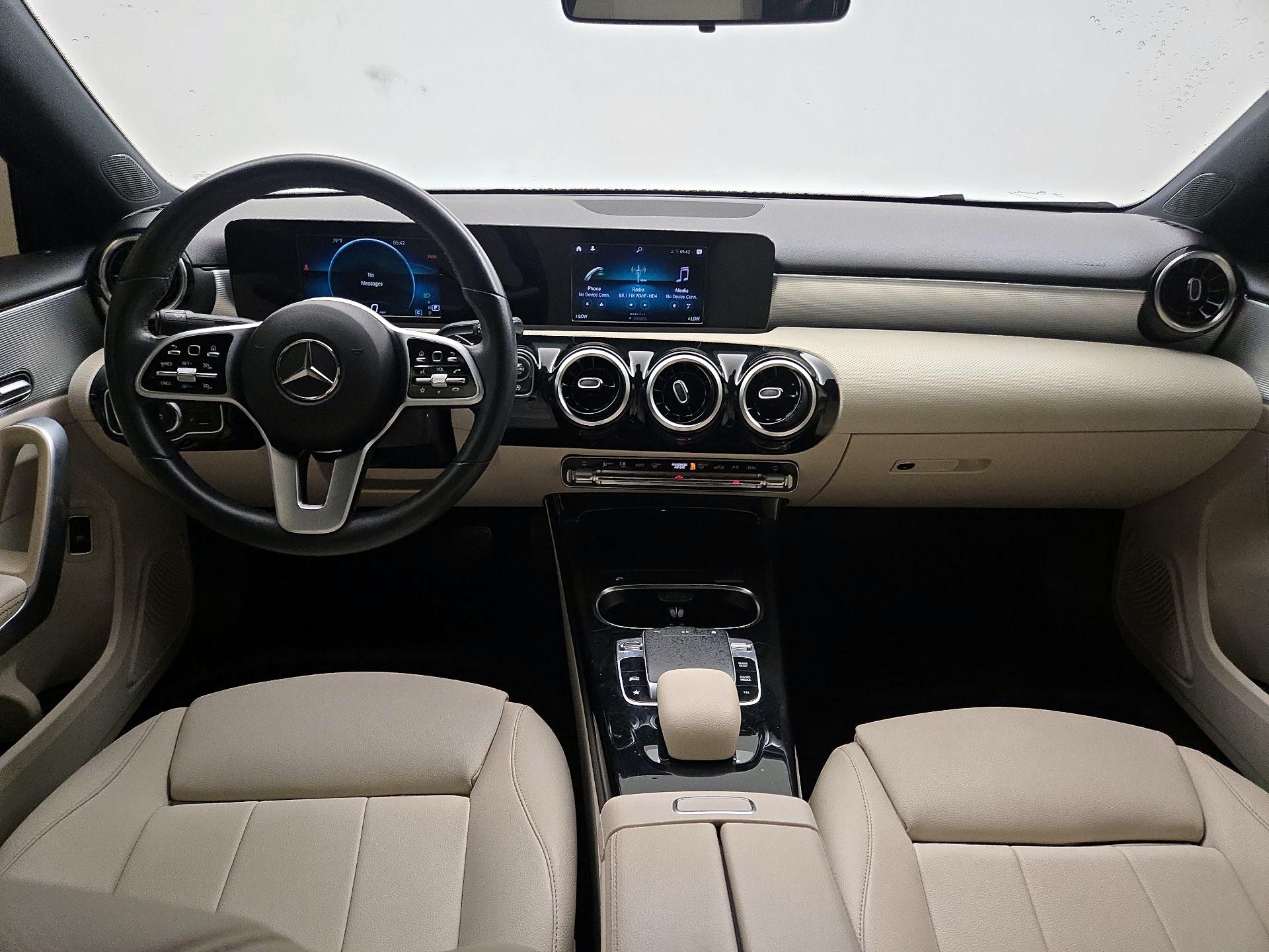 Thumbnail: 2019 Mercedes-Benz A-Class - 9