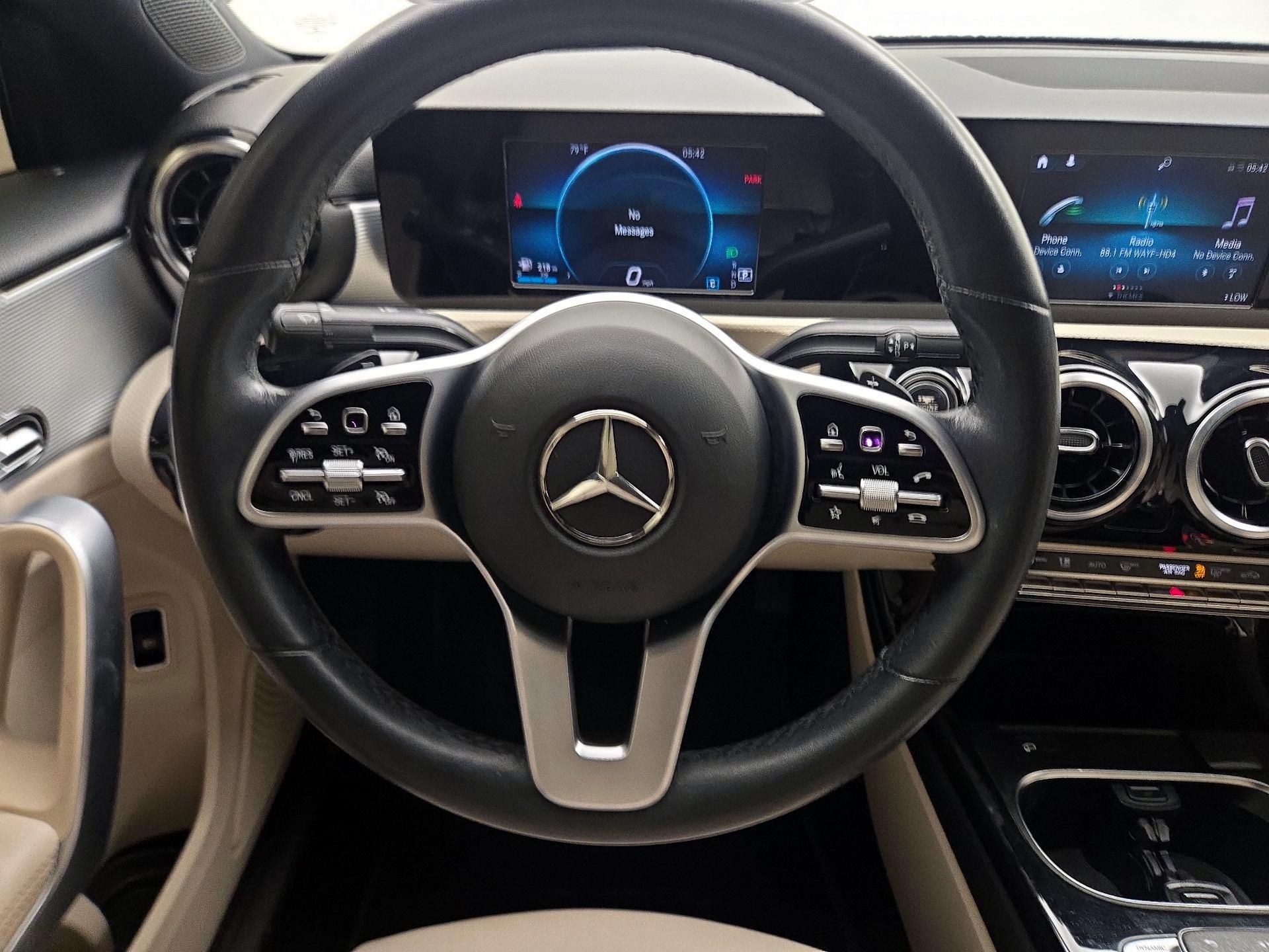 Thumbnail: 2019 Mercedes-Benz A-Class - 10