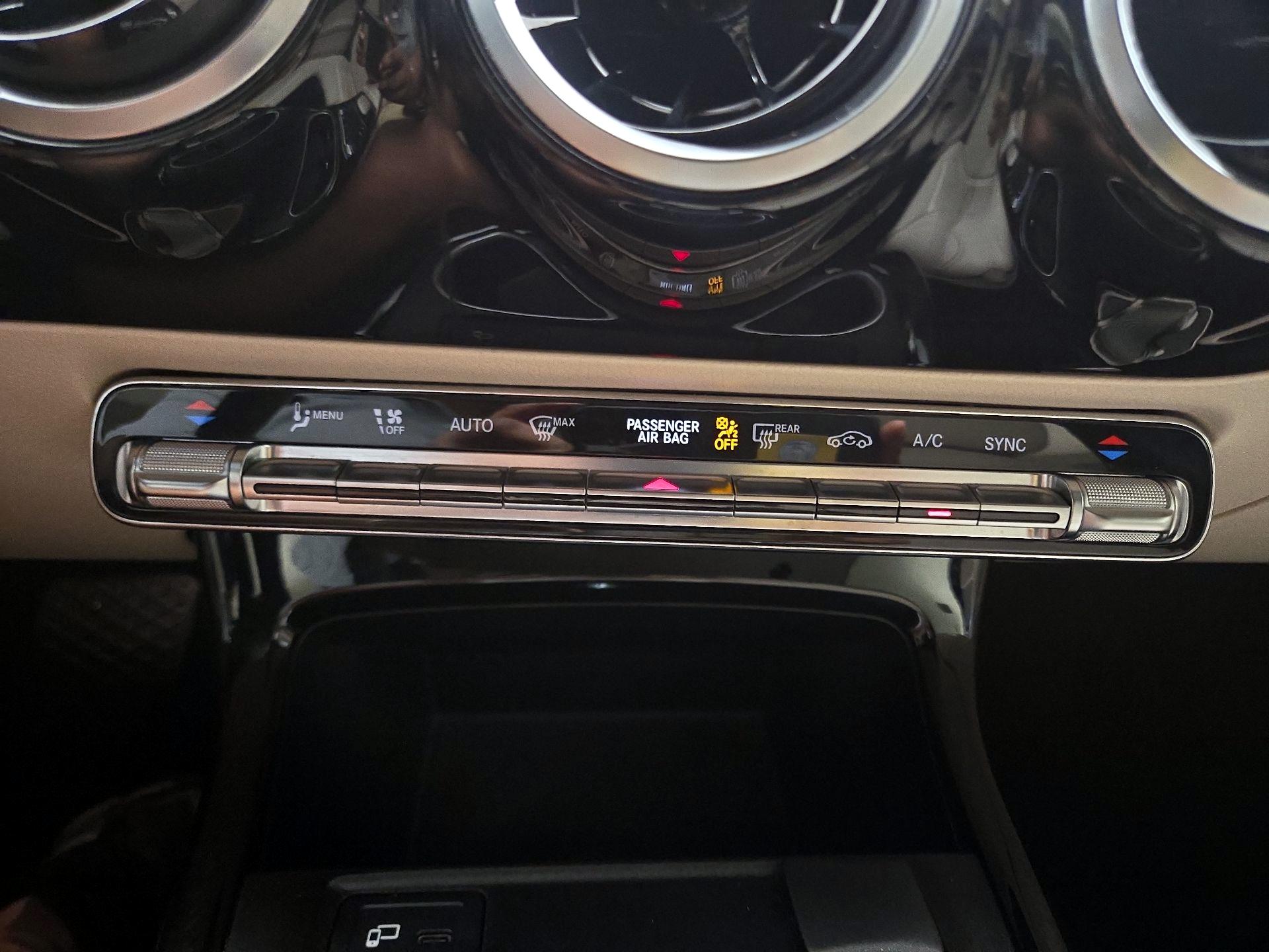 Thumbnail: 2019 Mercedes-Benz A-Class - 16