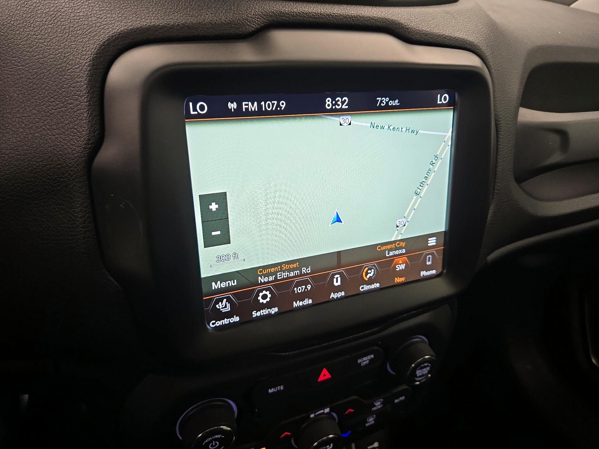 Thumbnail: 2018 Jeep Renegade - 14