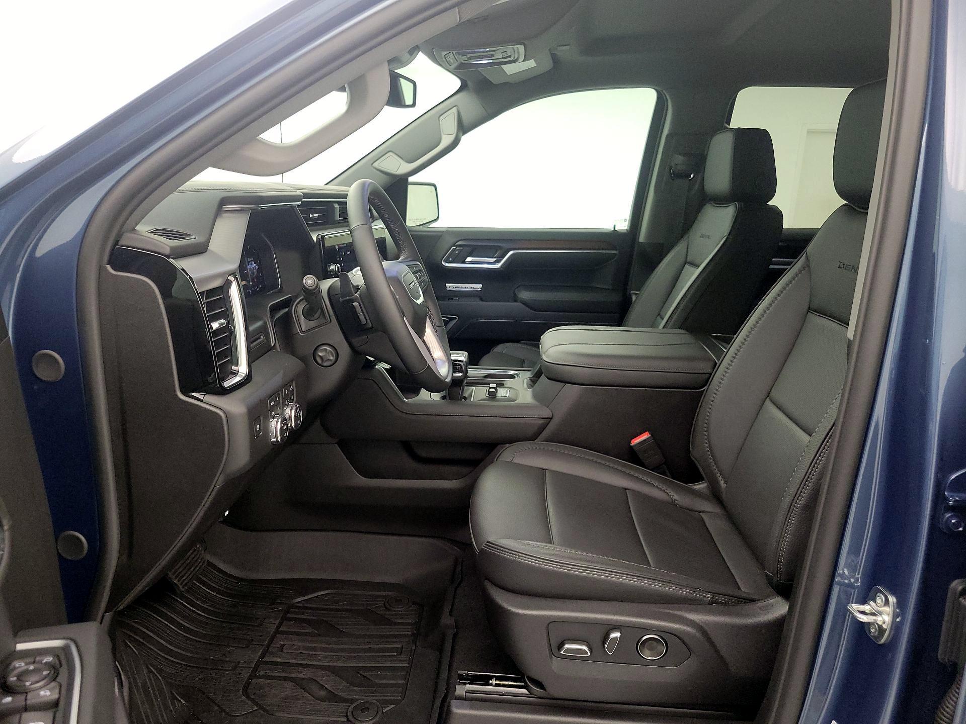 Thumbnail: 2026 GMC Sierra 1500 - 11