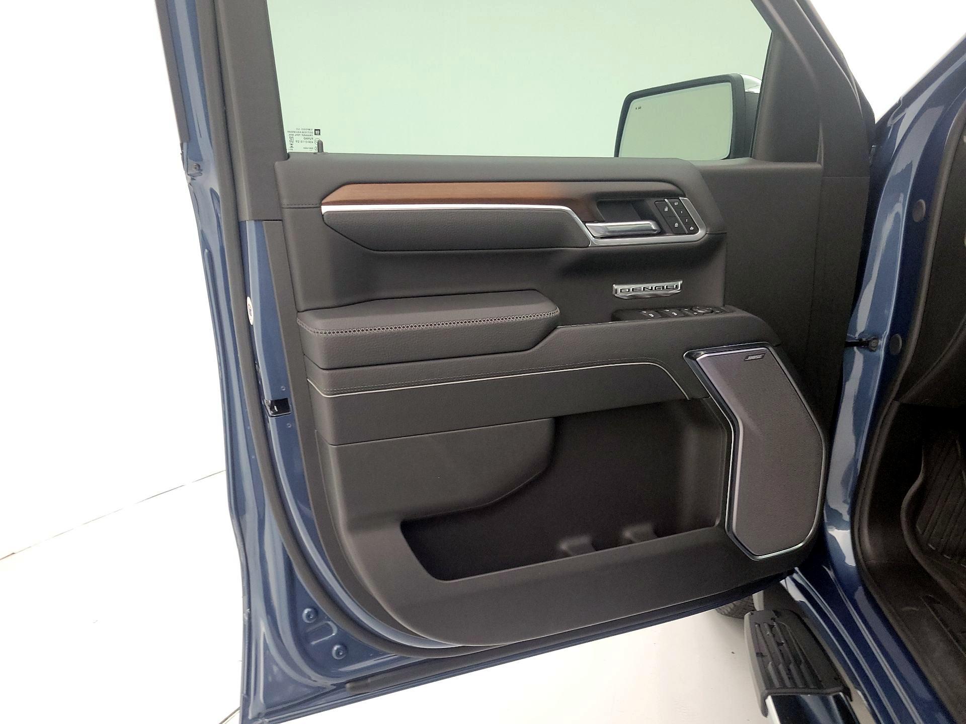 Thumbnail: 2026 GMC Sierra 1500 - 12