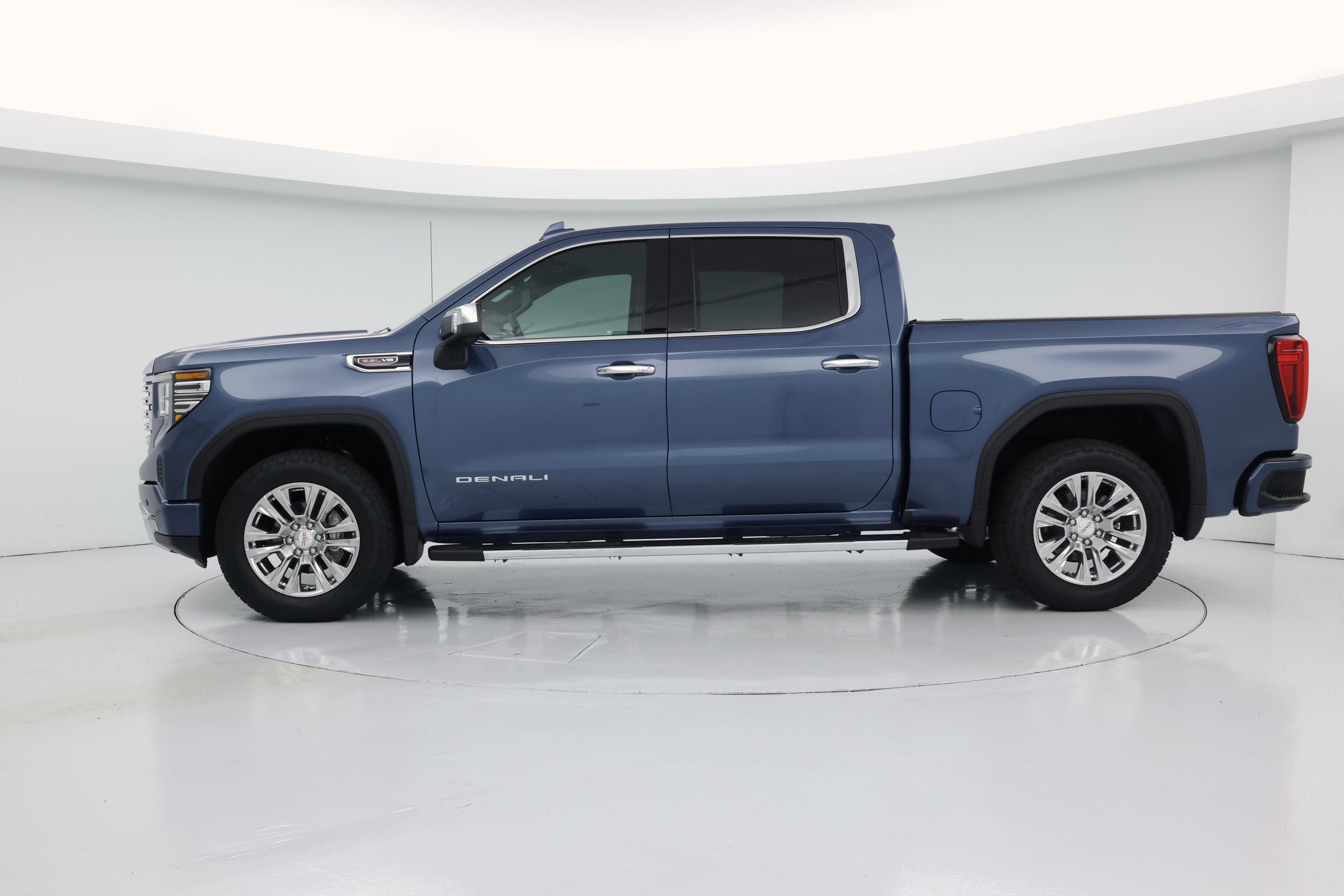 Thumbnail: 2026 GMC Sierra 1500 - 3