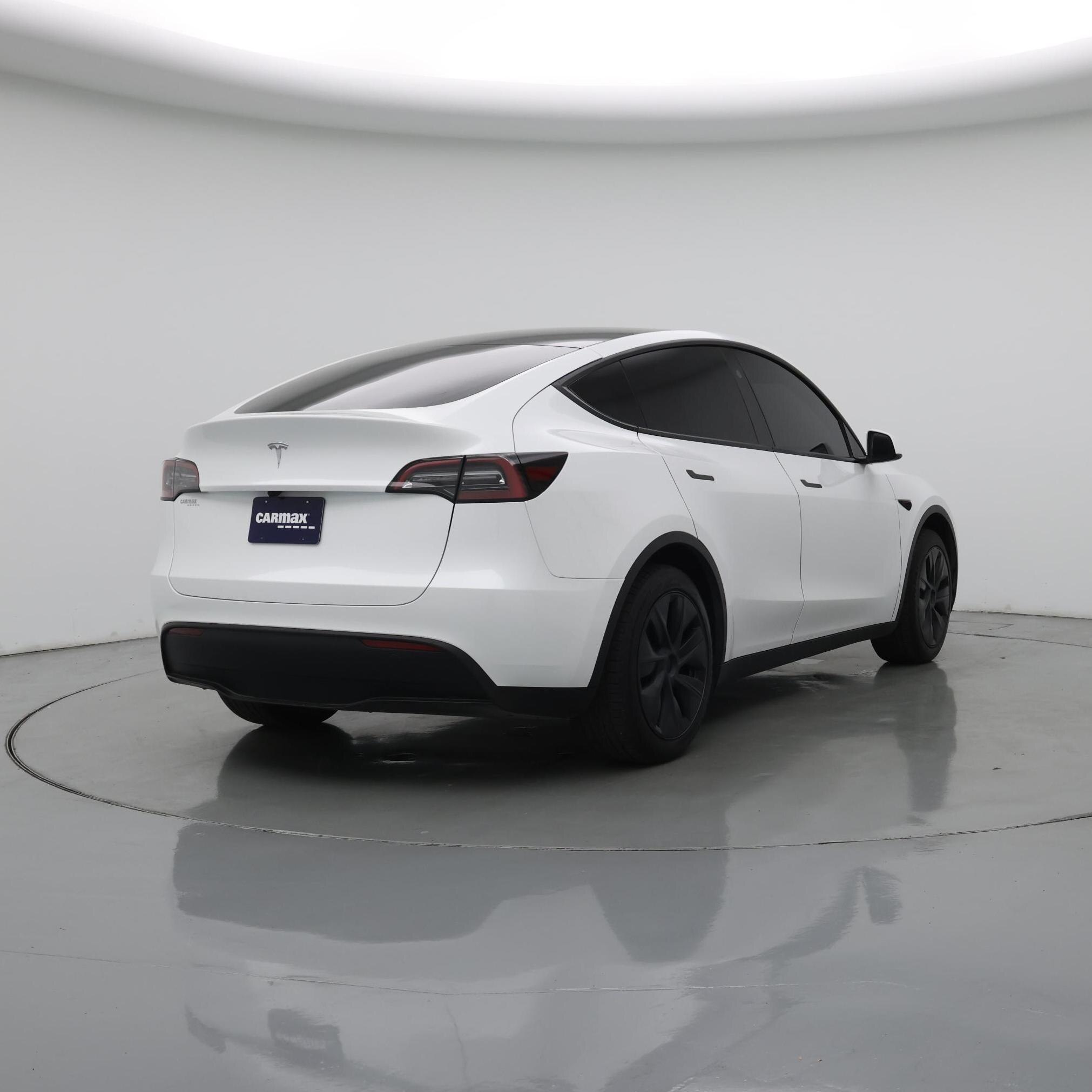 Thumbnail: 2024 Tesla Model Y - 8