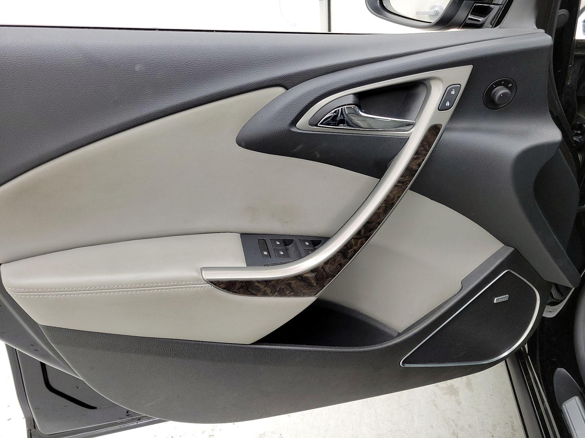 Thumbnail: 2016 Buick Verano - 12