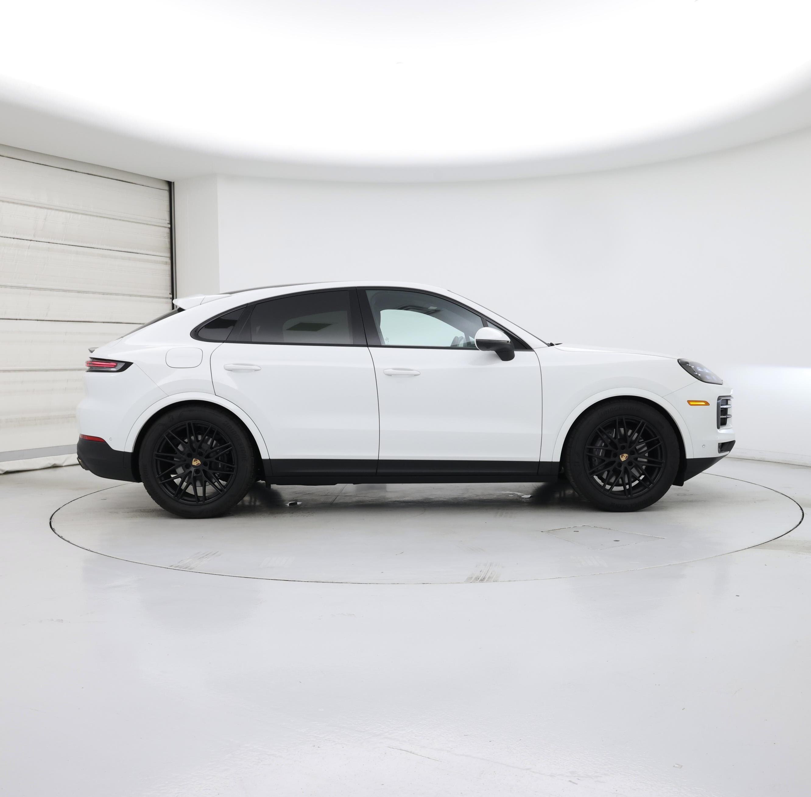 Thumbnail: 2025 Porsche Cayenne - 7