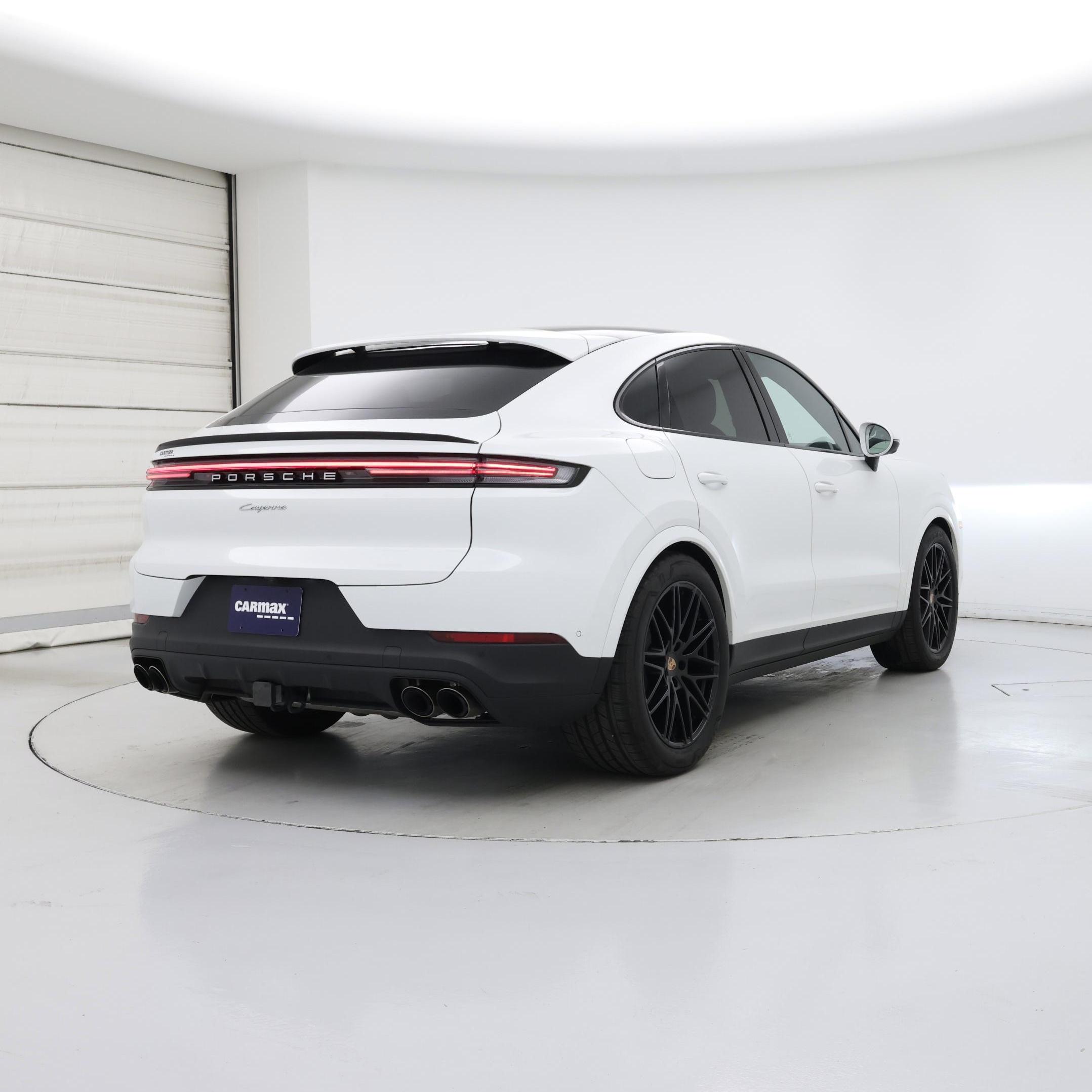 Thumbnail: 2025 Porsche Cayenne - 8