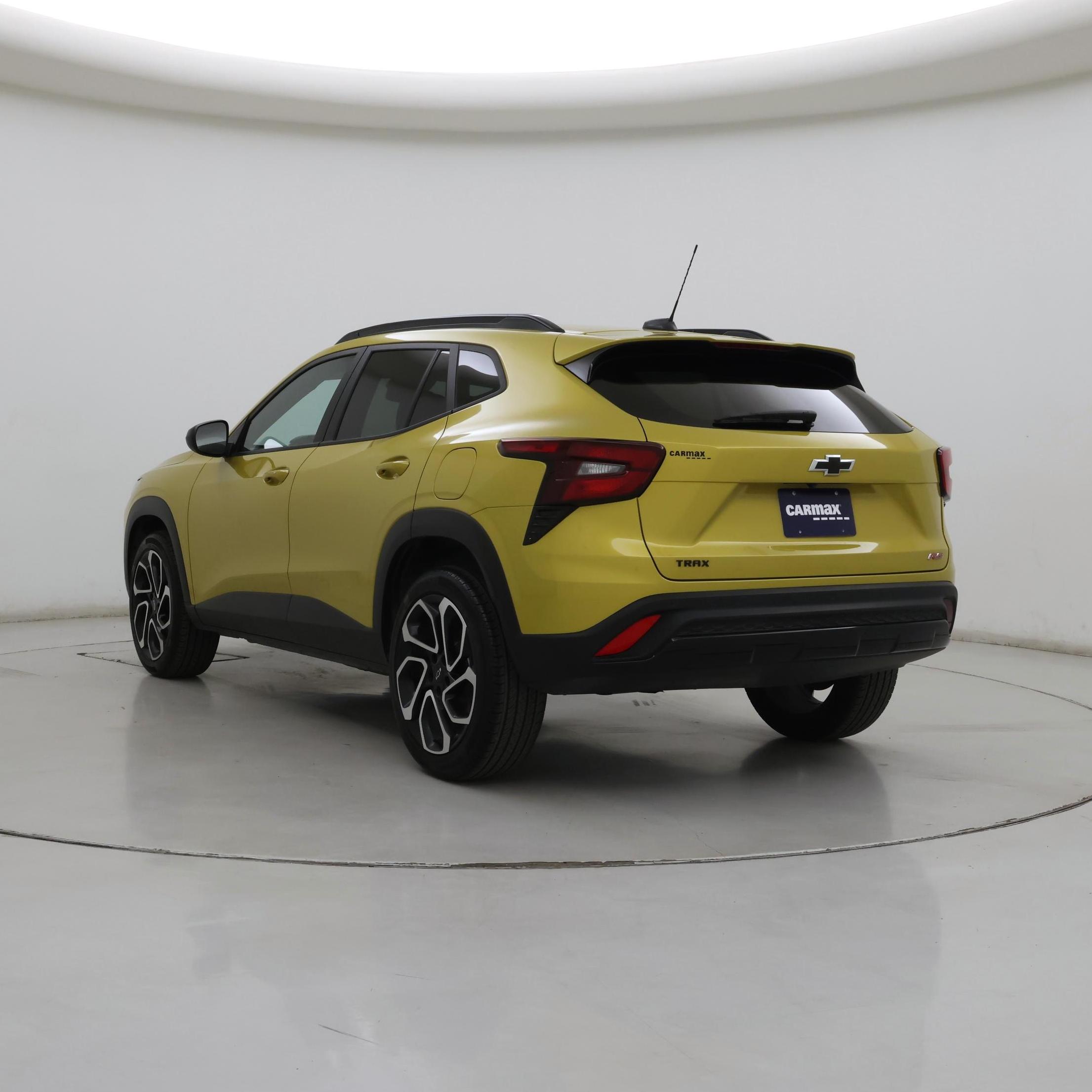 Thumbnail: 2024 Chevrolet Trax - 2
