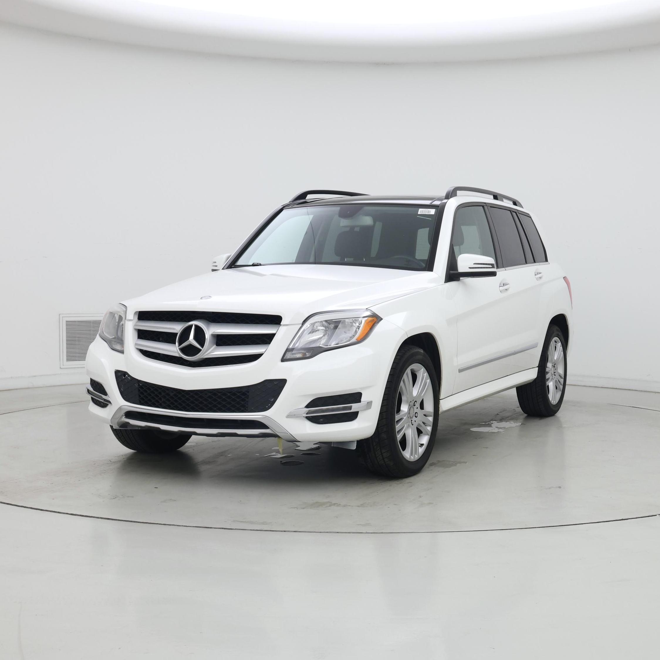 Thumbnail: 2015 Mercedes-Benz GLK - 4