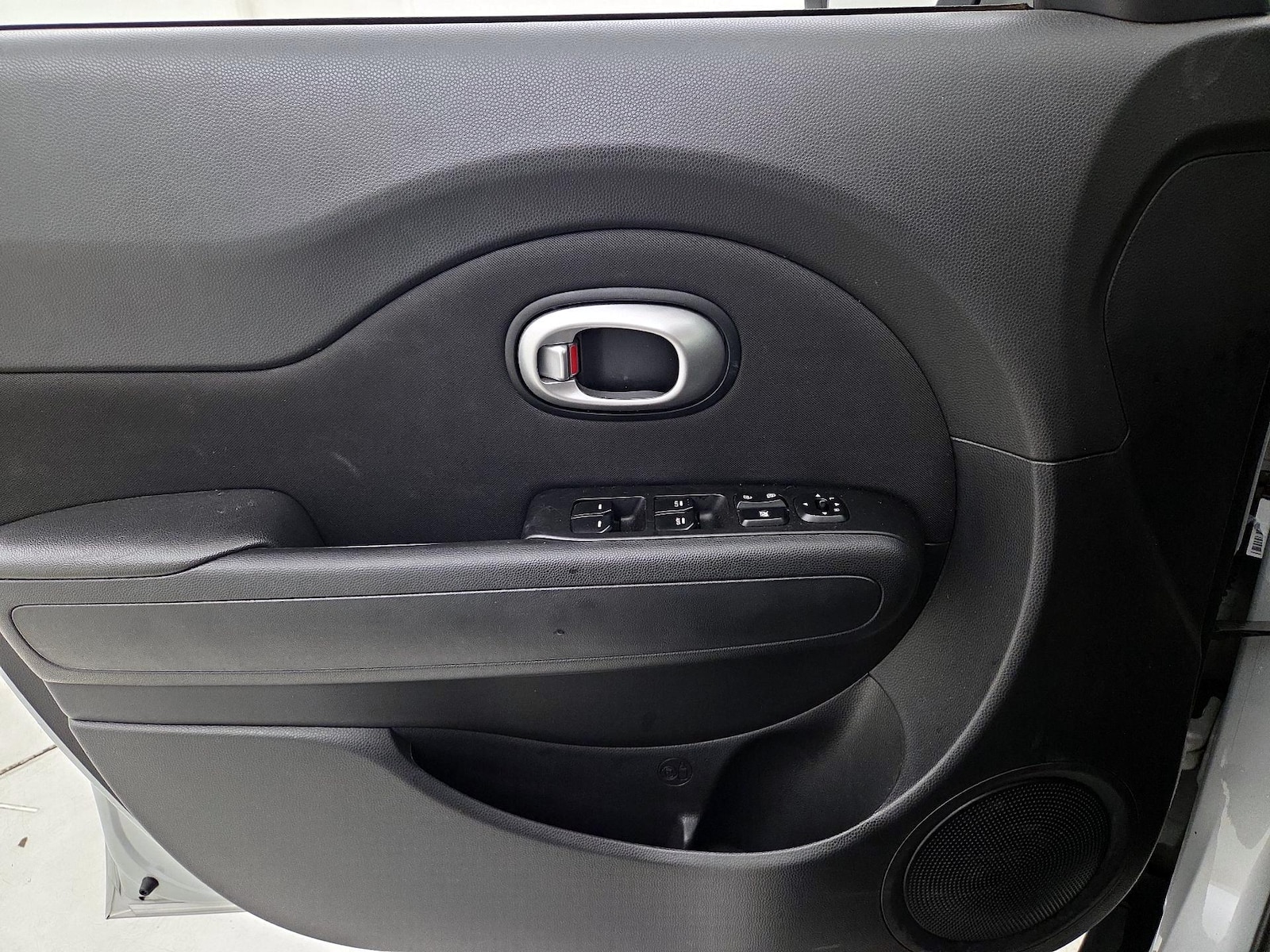 2015 Kia Soul + - Photo 13