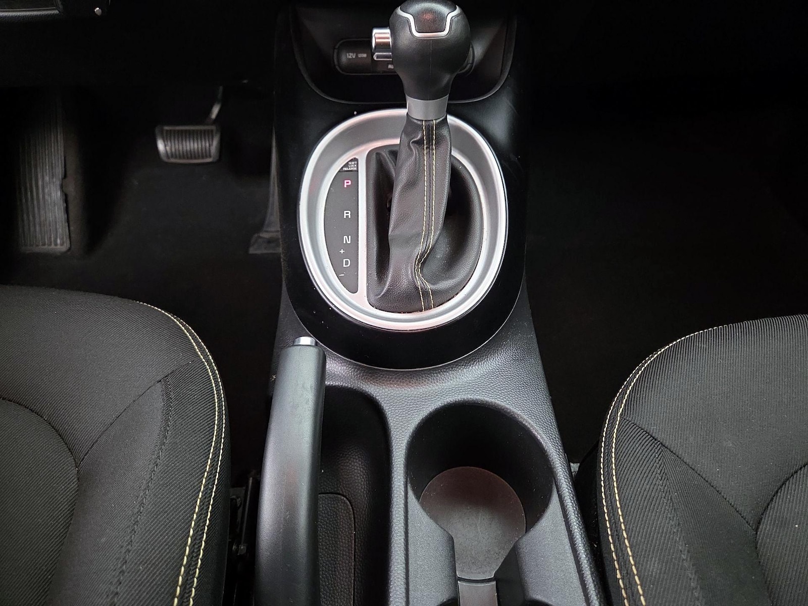 2015 Kia Soul + - Photo 17
