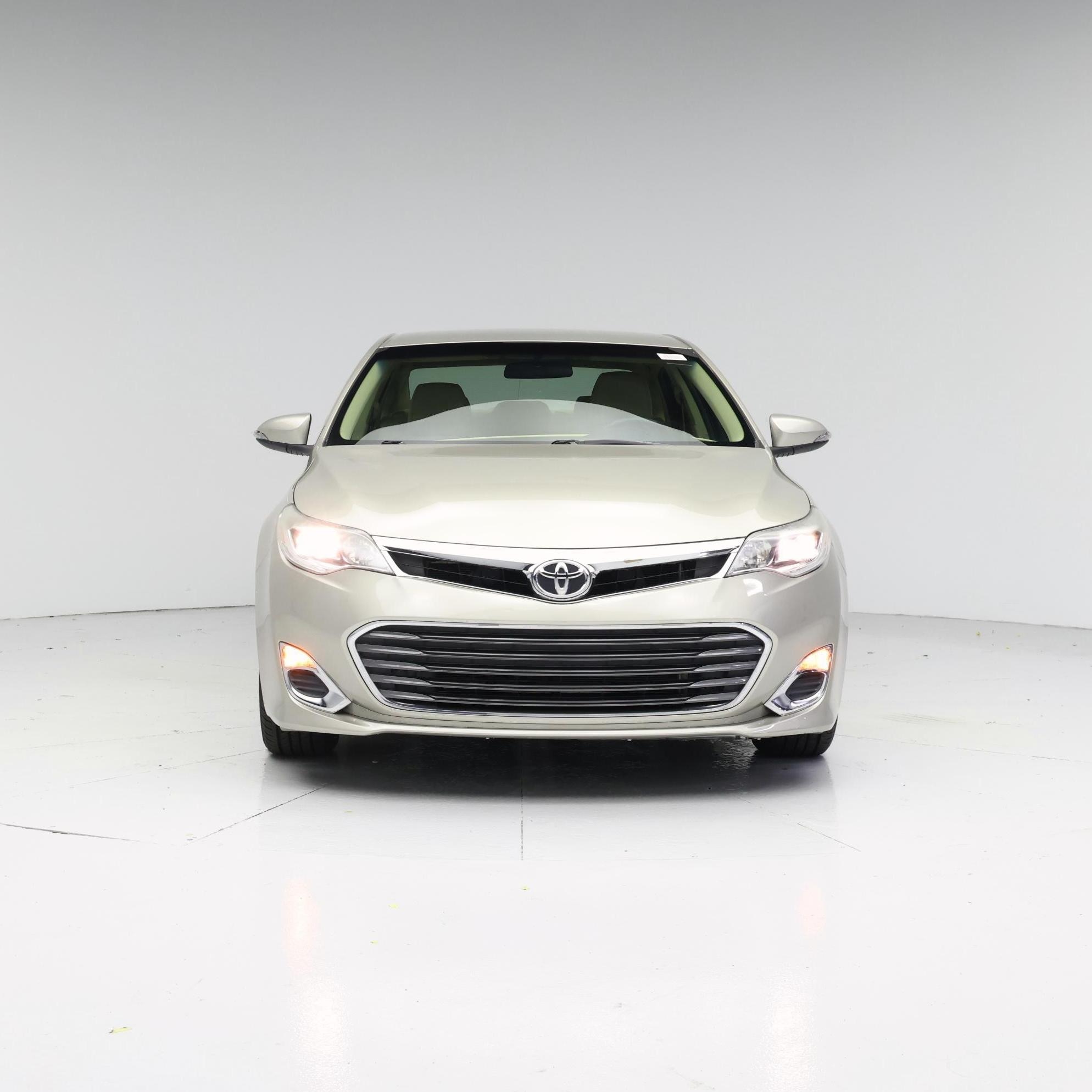 Thumbnail: 2015 Toyota Avalon - 5
