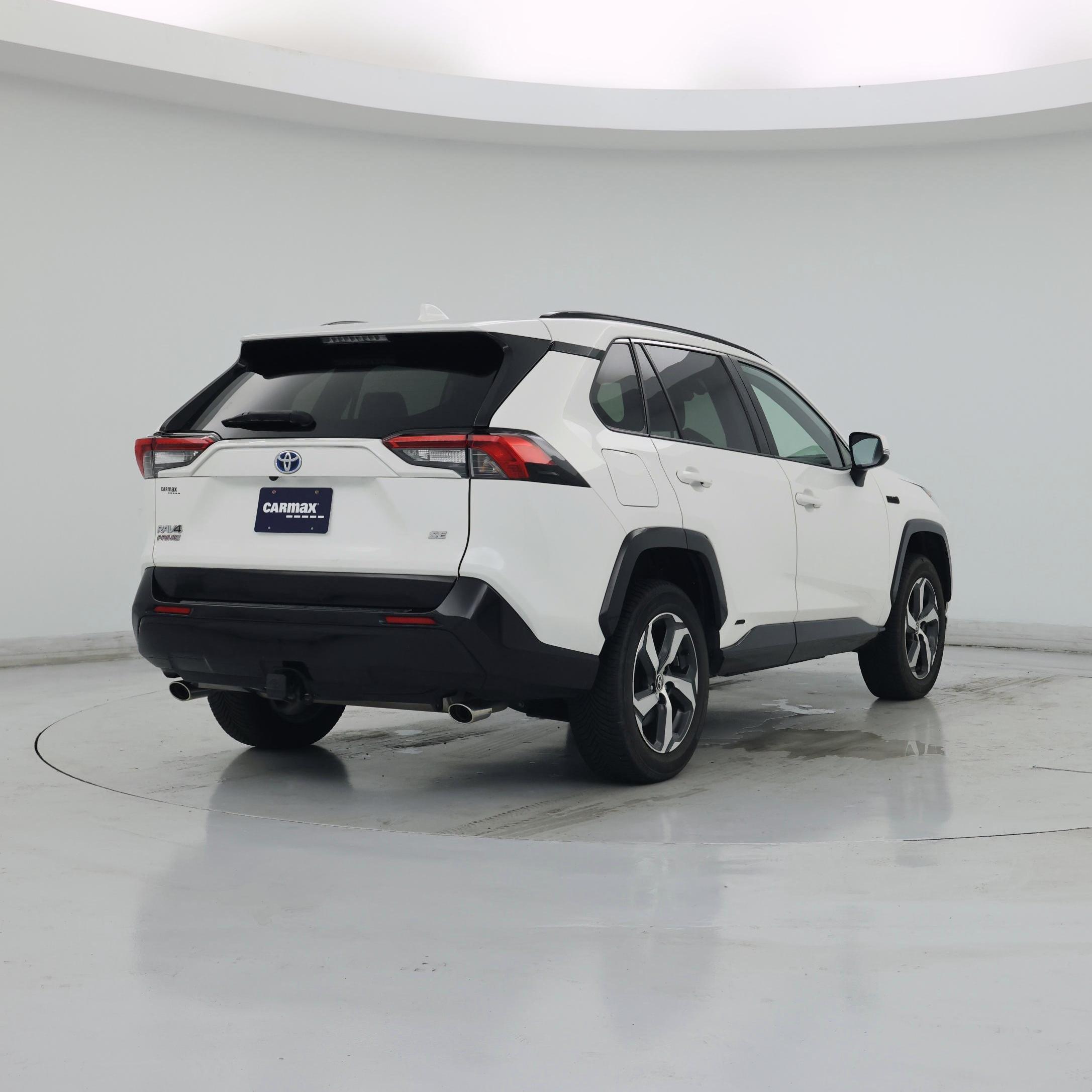 Thumbnail: 2021 Toyota RAV4 - 8