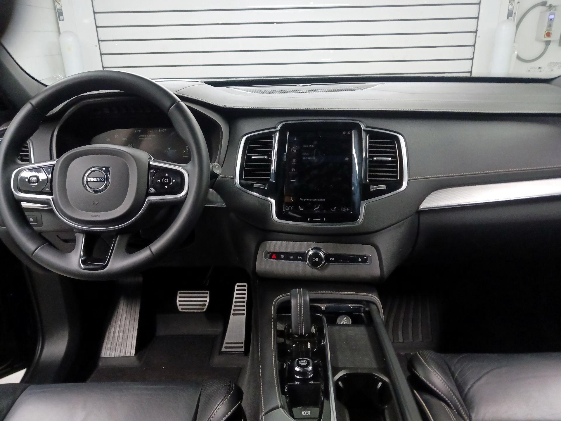 Thumbnail: 2022 Volvo XC90 - 9