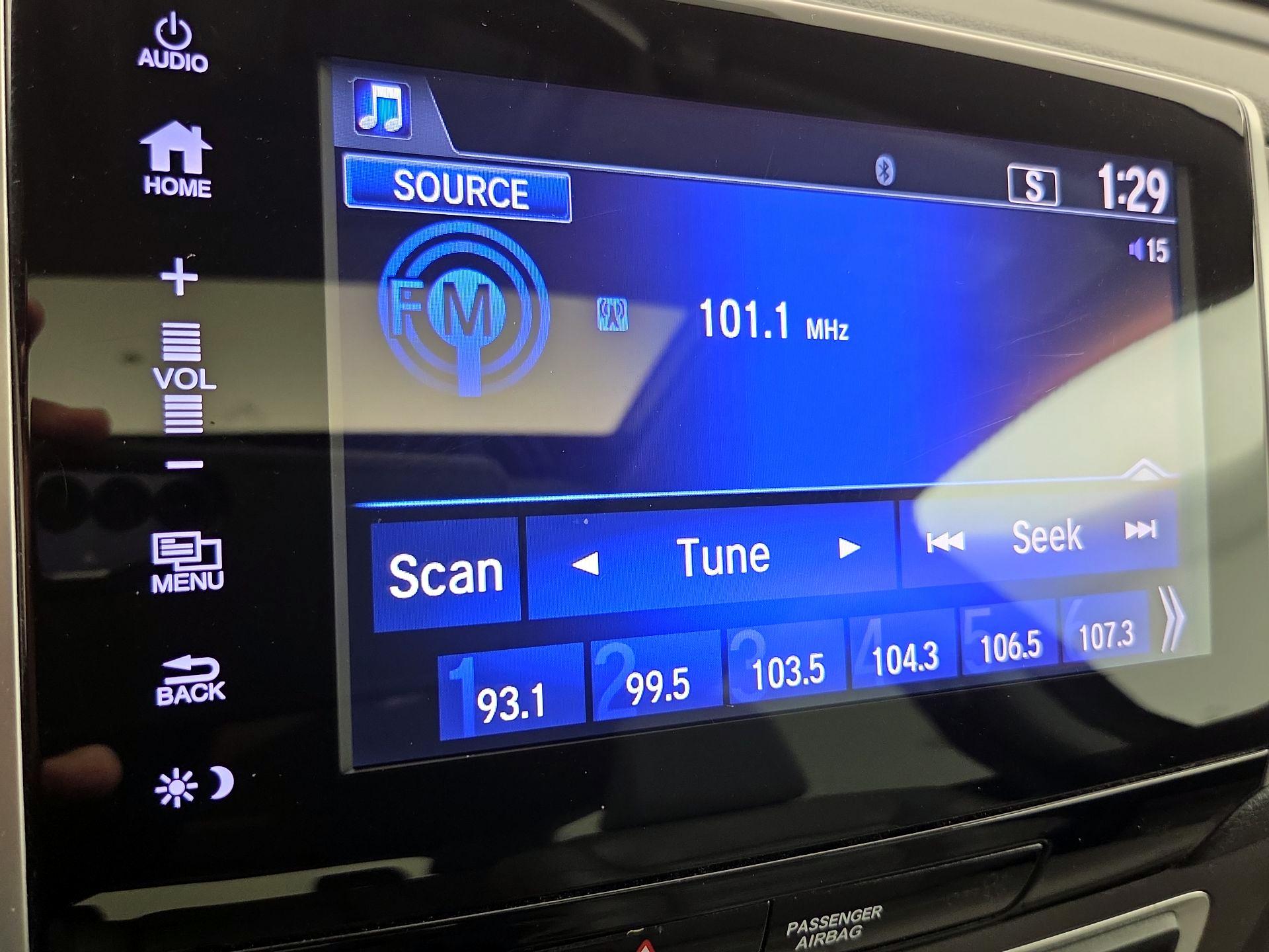 Thumbnail: 2018 Honda Pilot - 15