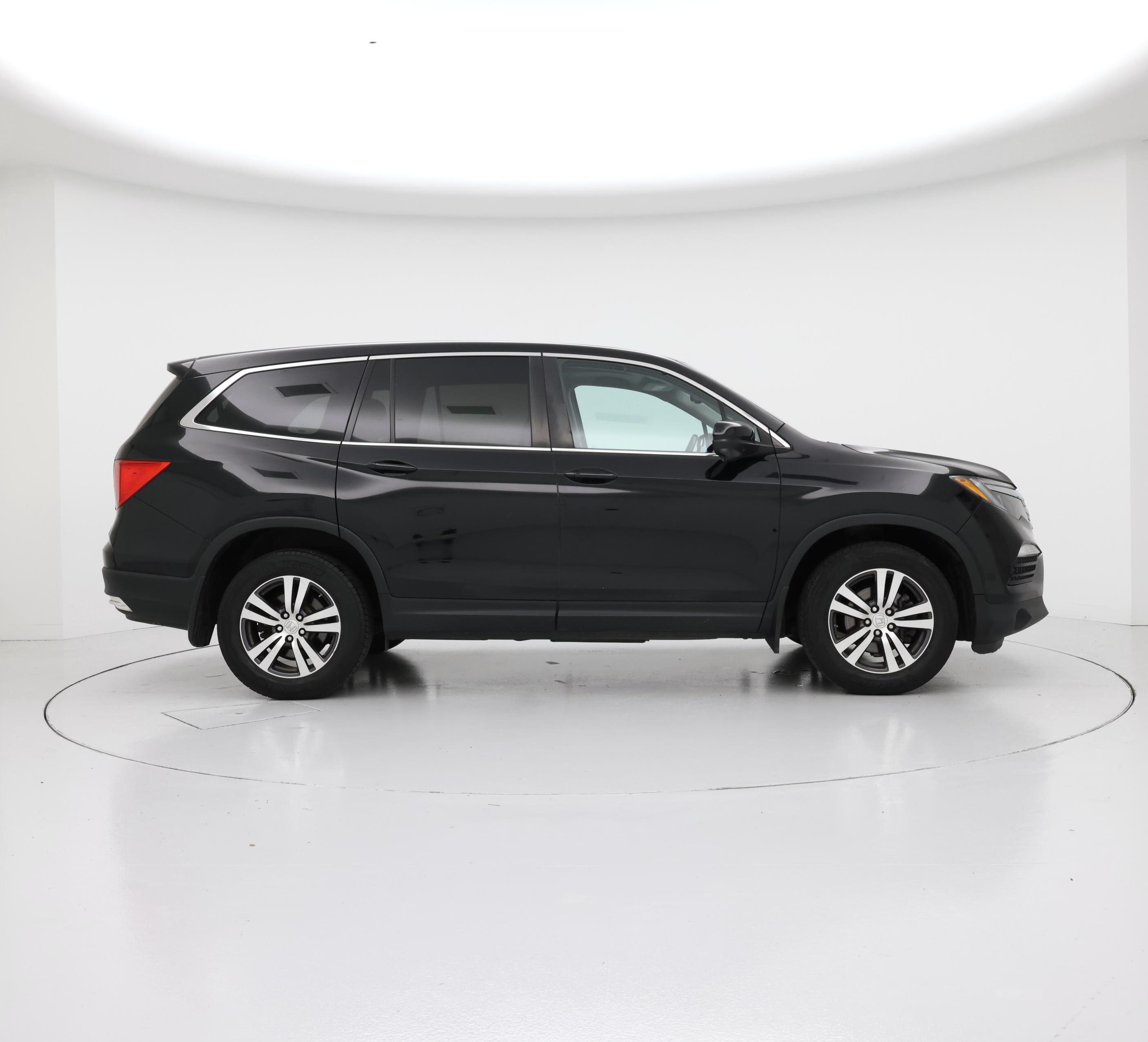 Thumbnail: 2018 Honda Pilot - 7