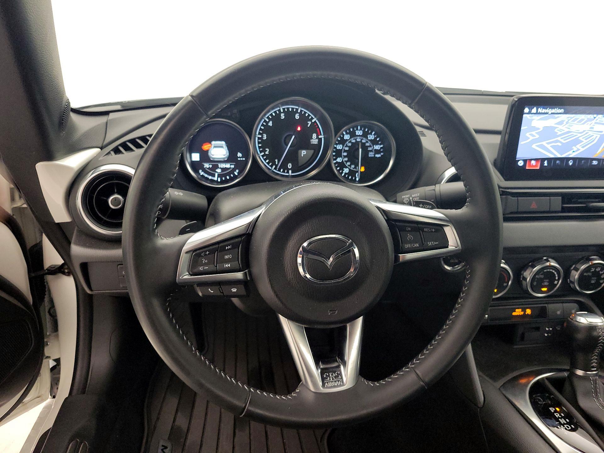 Thumbnail: 2021 Mazda MX-5 Miata - 10