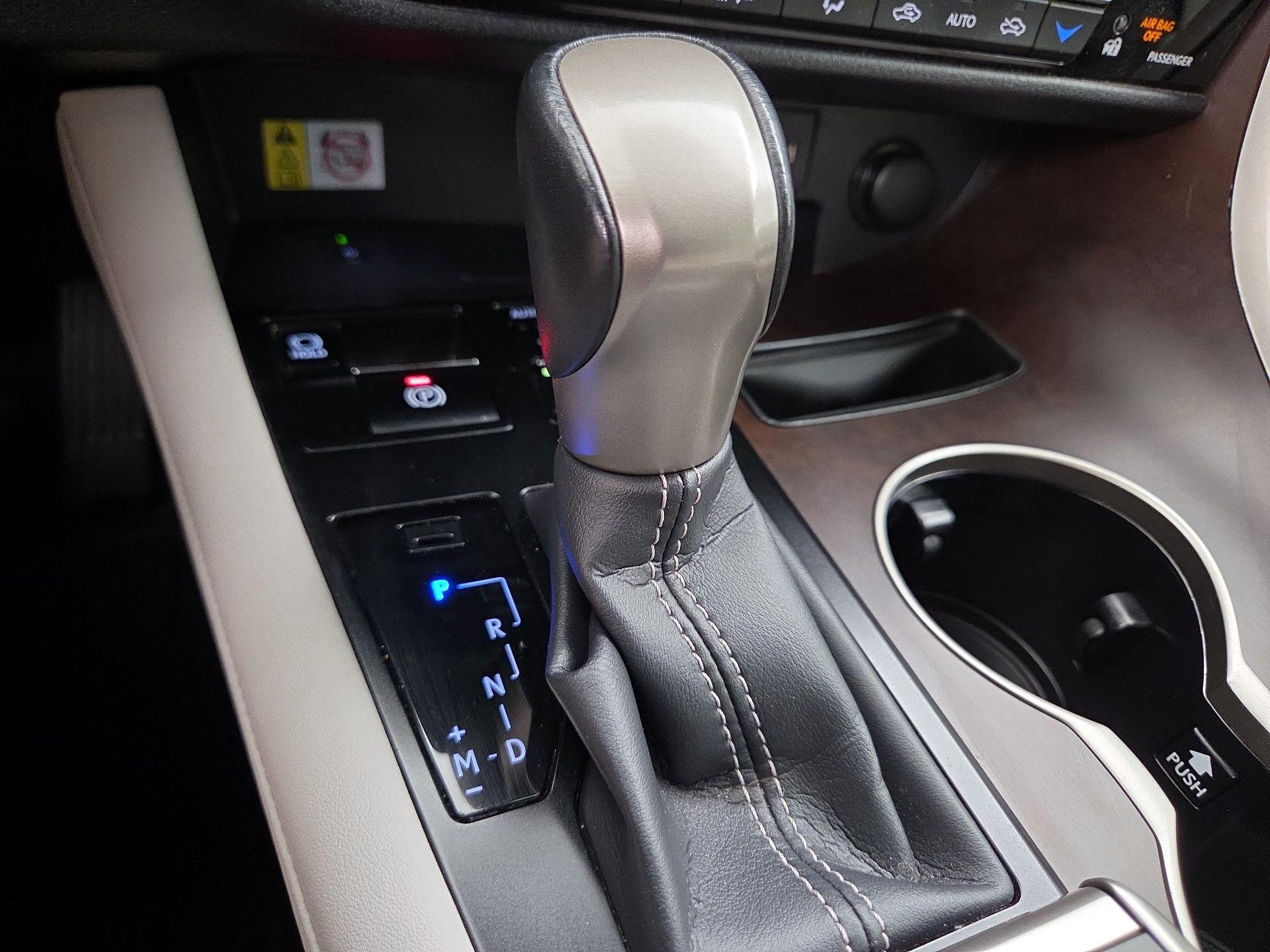 Thumbnail: 2021 Lexus RX - 18